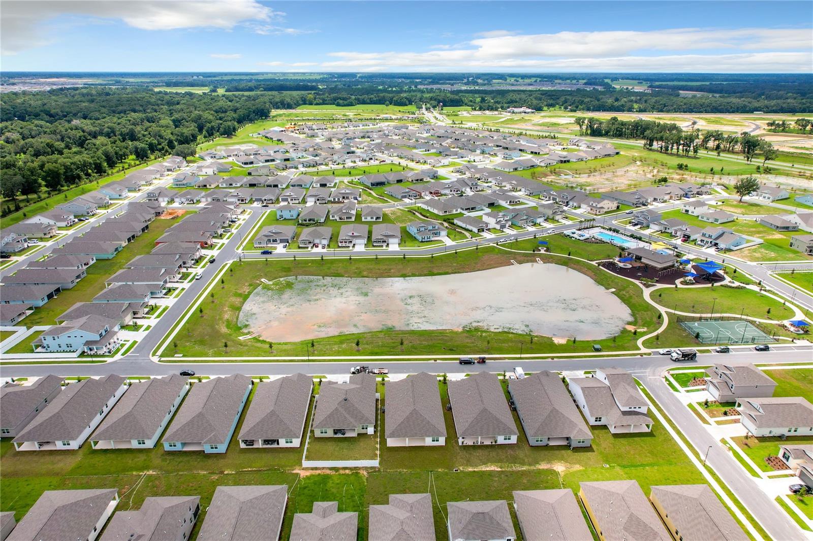 CALESA TOWNSHIP ROAN HILLS PH - Residential Lease