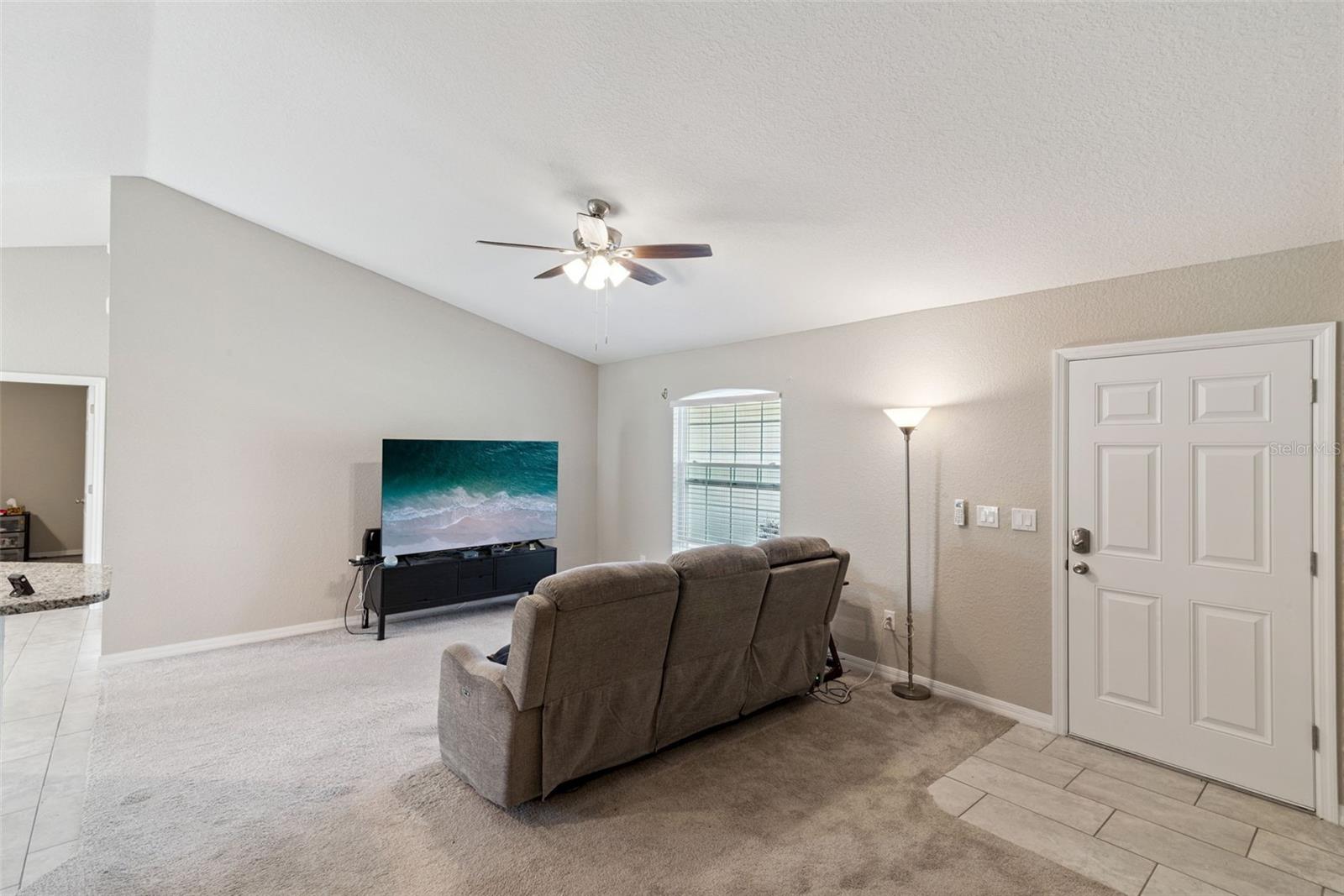 MARION OAKS UN 03 - Residential
