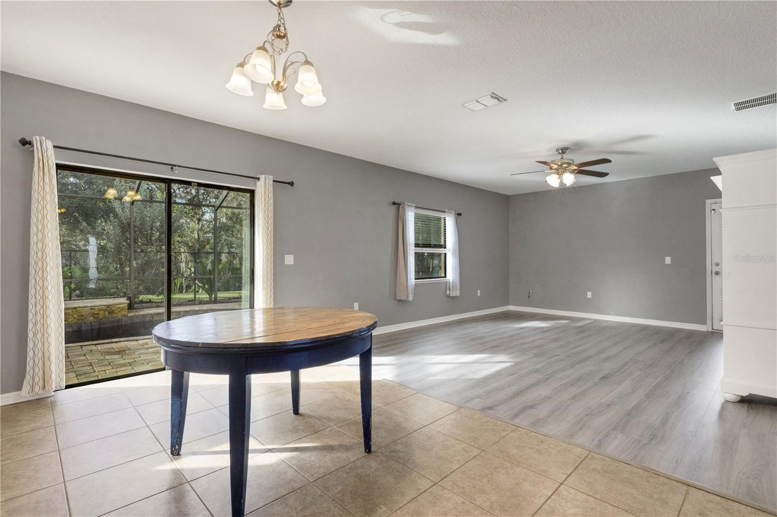 SHEFFIELD GLENN - Residential