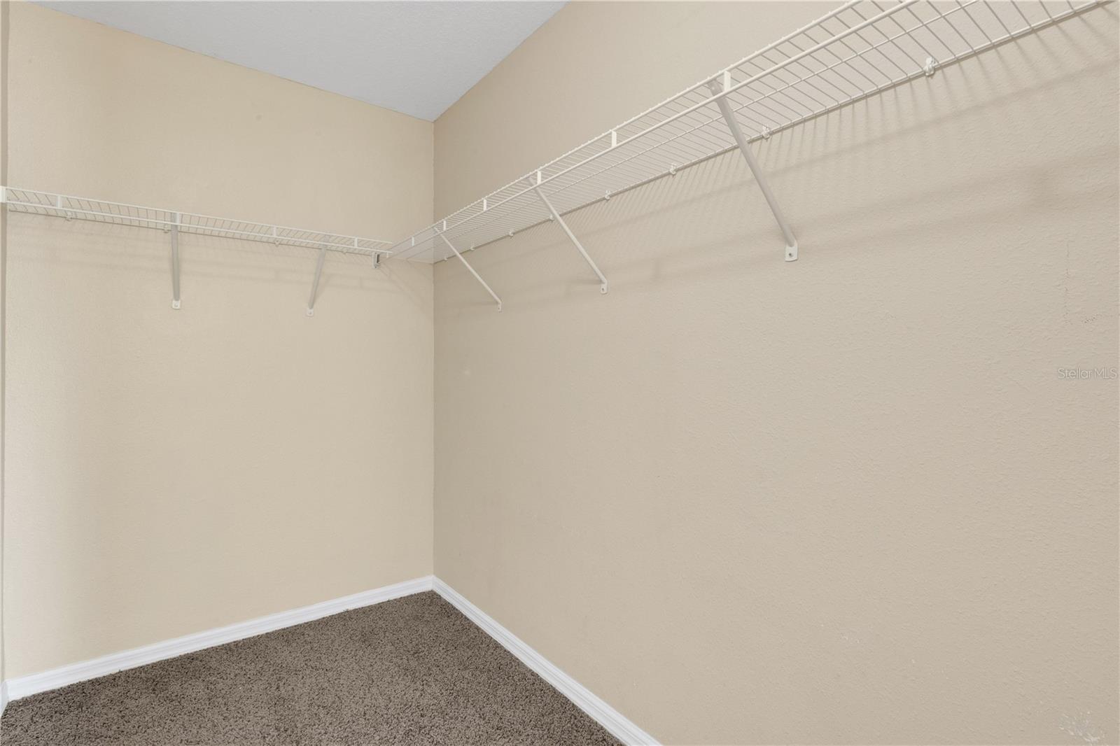 SHEFFIELD GLENN - Residential