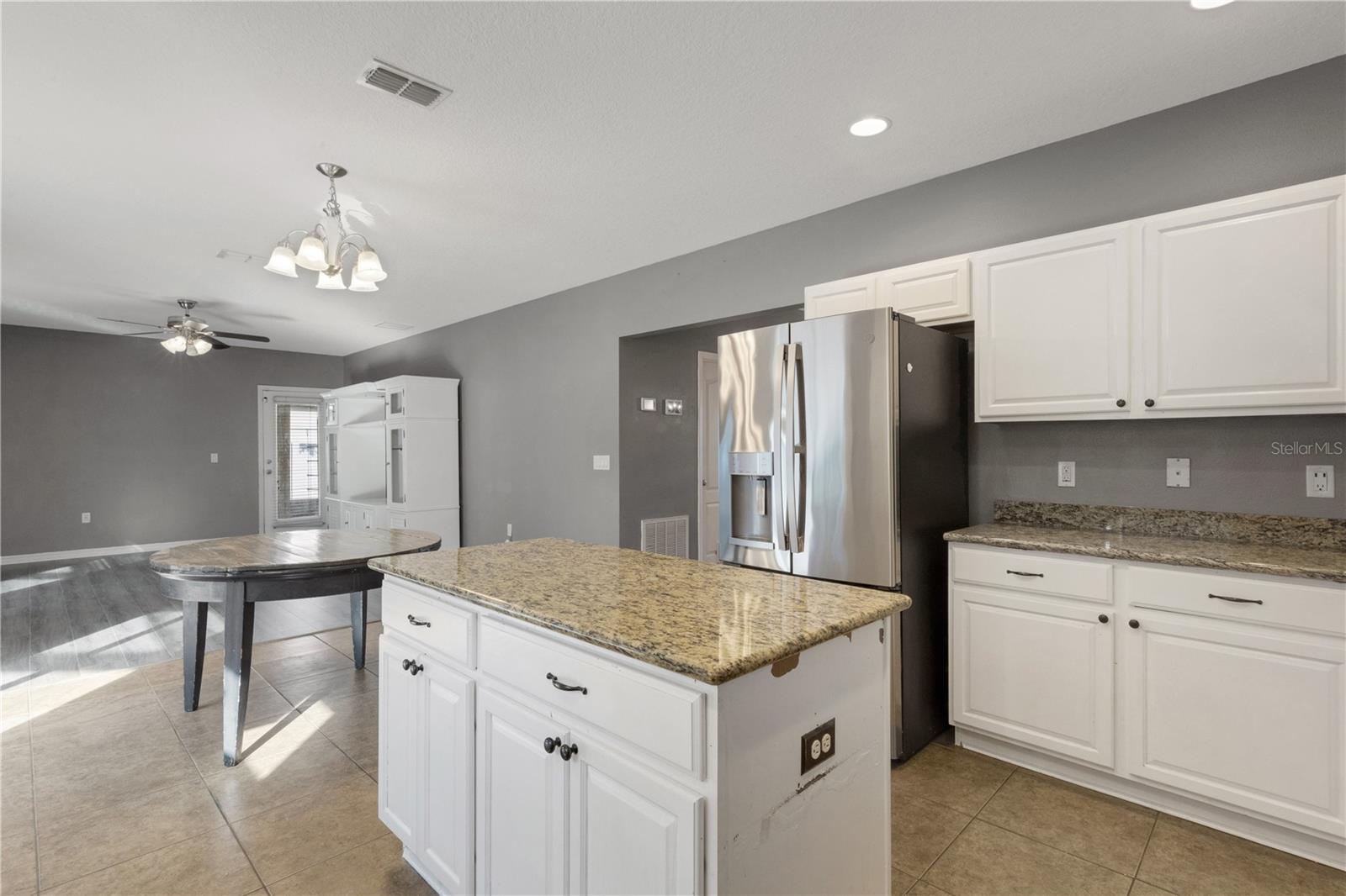 SHEFFIELD GLENN - Residential