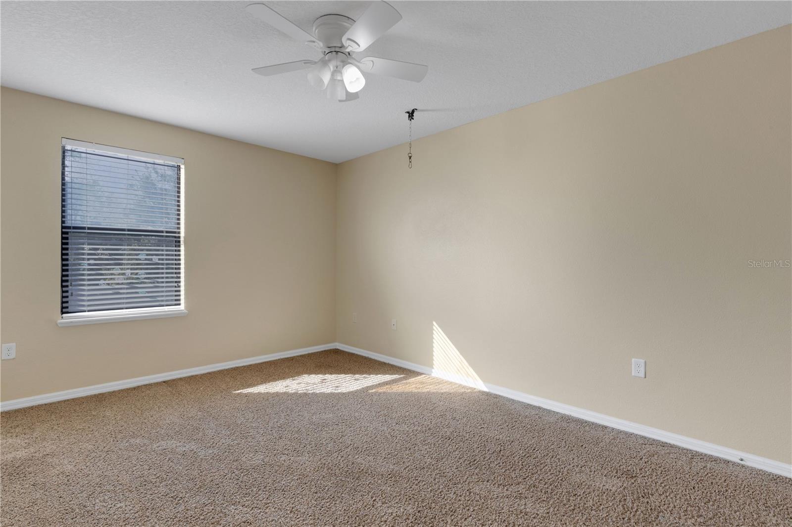 SHEFFIELD GLENN - Residential