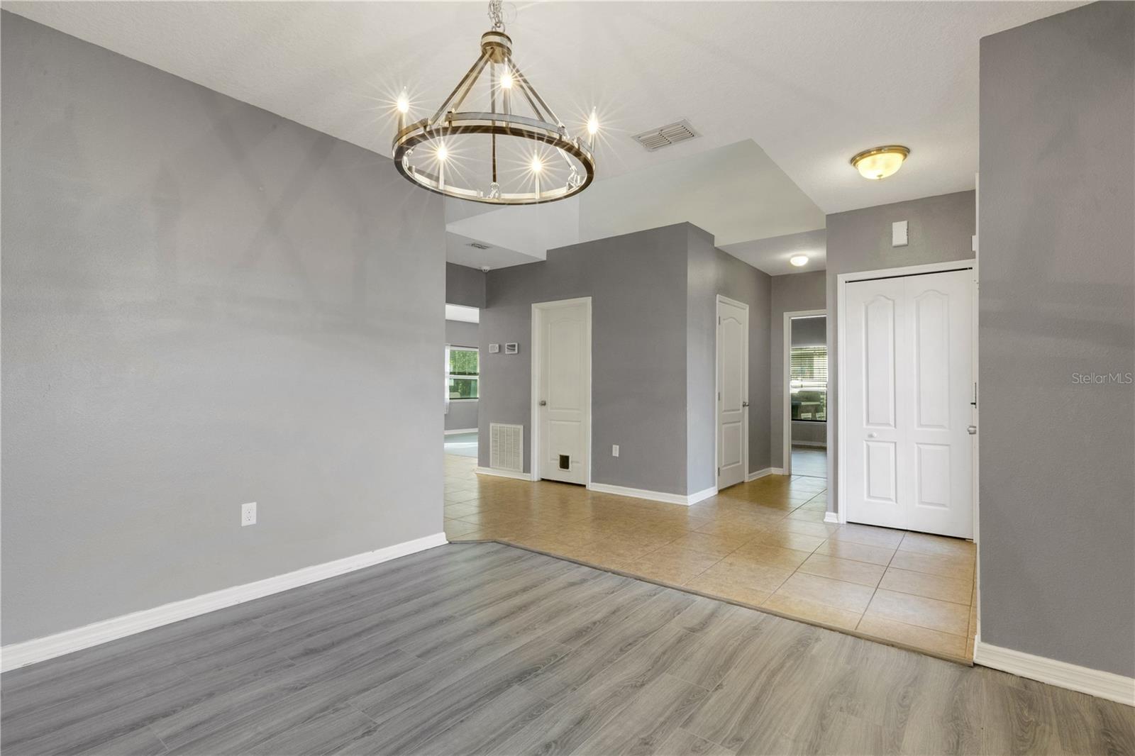 SHEFFIELD GLENN - Residential