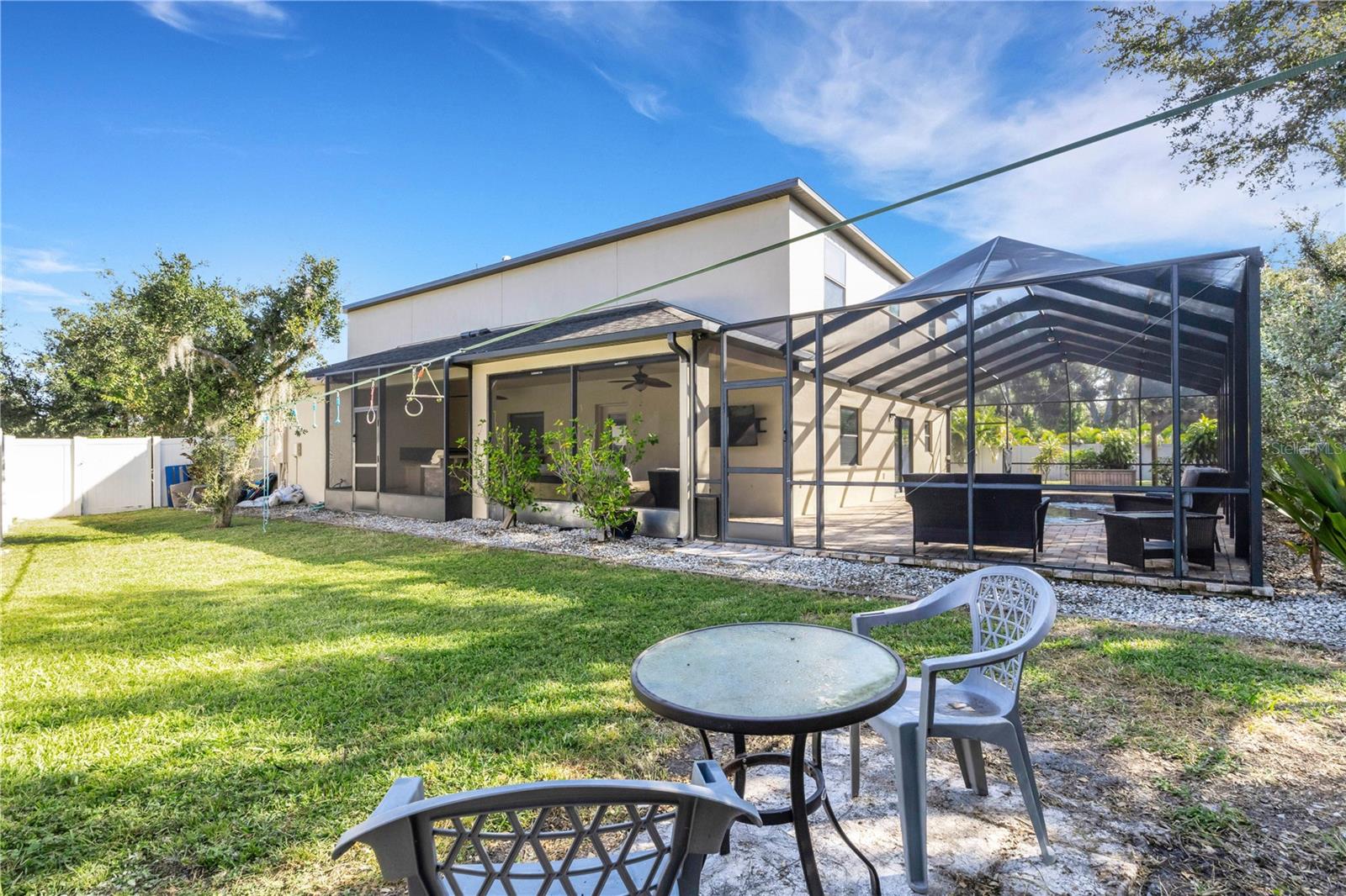 SHEFFIELD GLENN - Residential