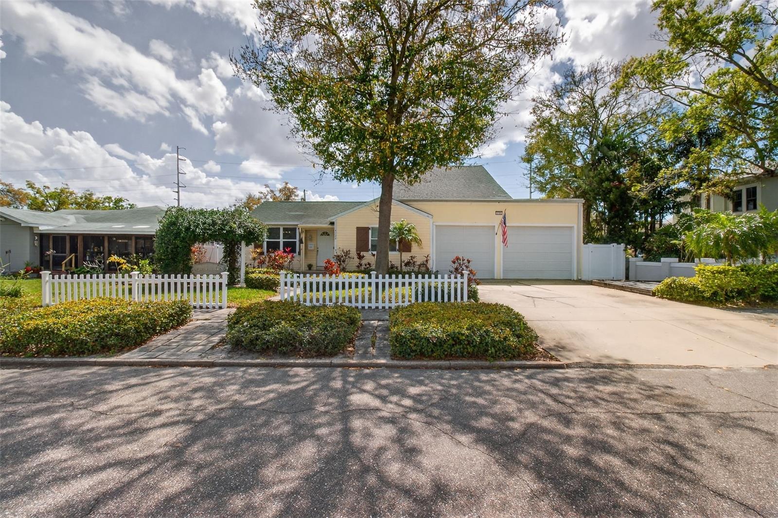 MOUNT VERNON - Residential