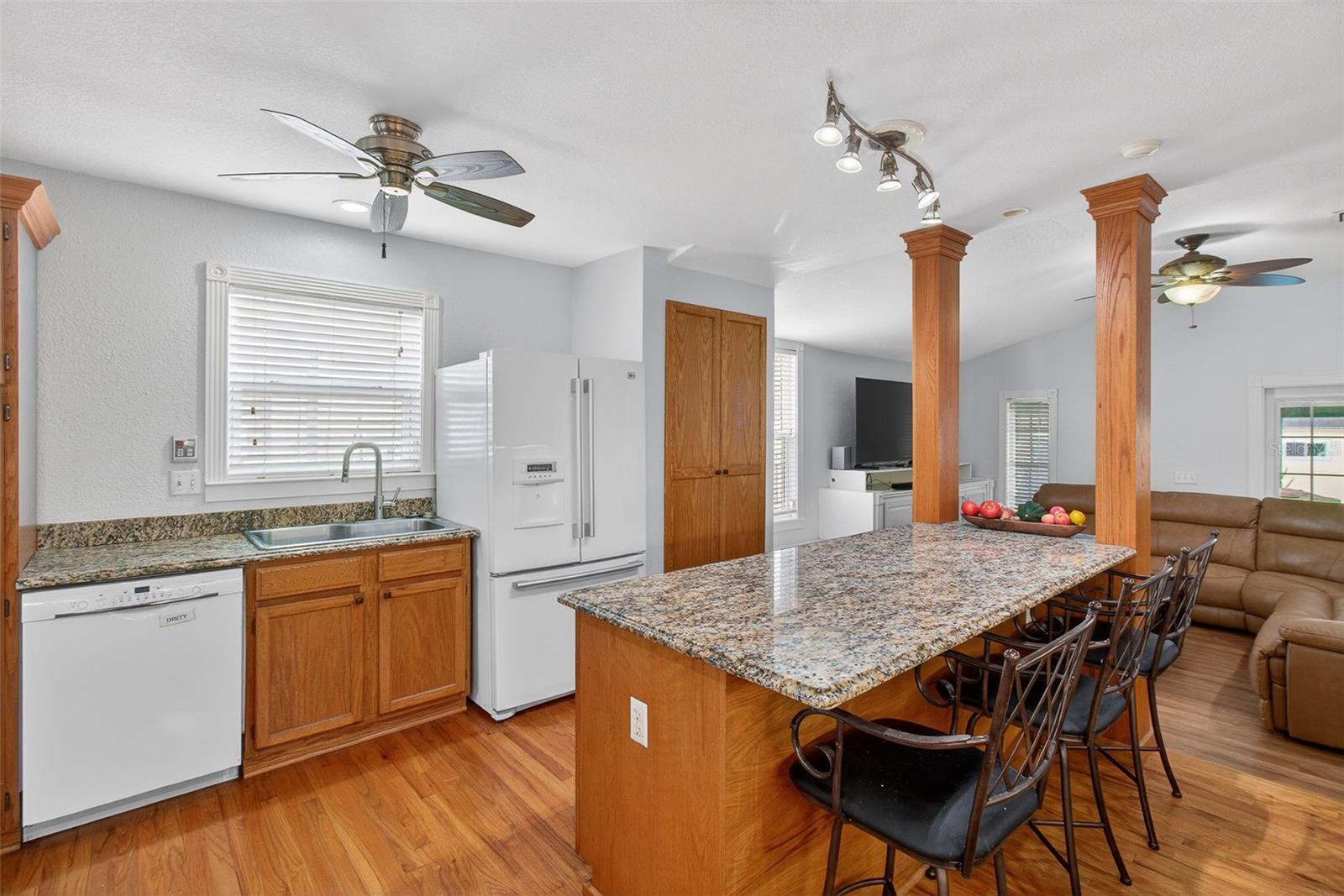 MOUNT VERNON - Residential