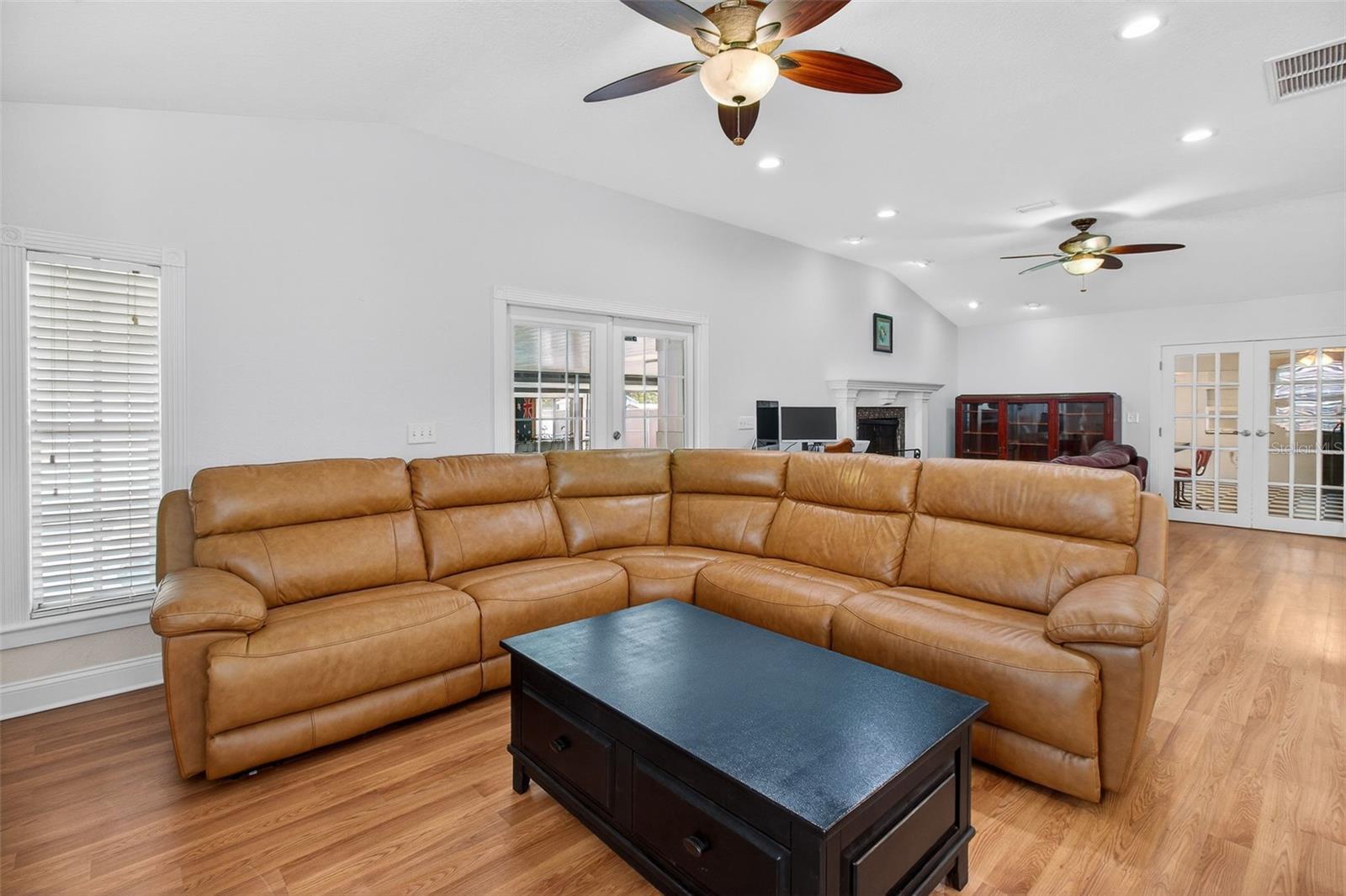 MOUNT VERNON - Residential