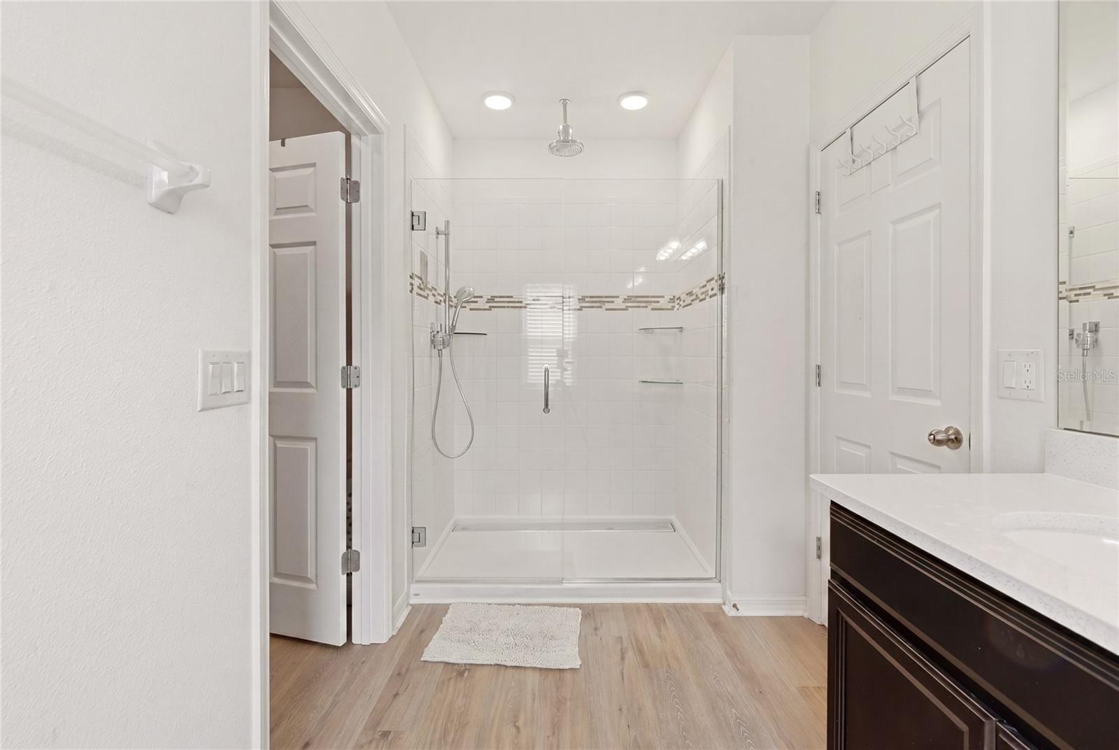 CYPRESS OAKS - Residential