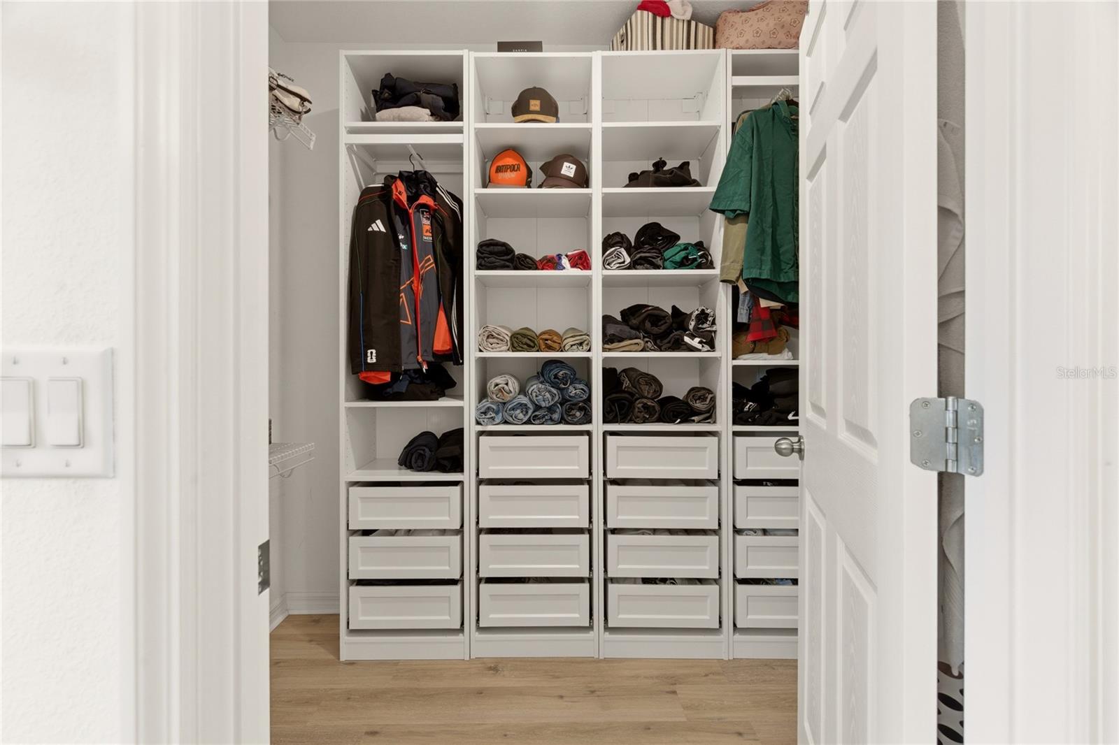 CYPRESS OAKS - Residential