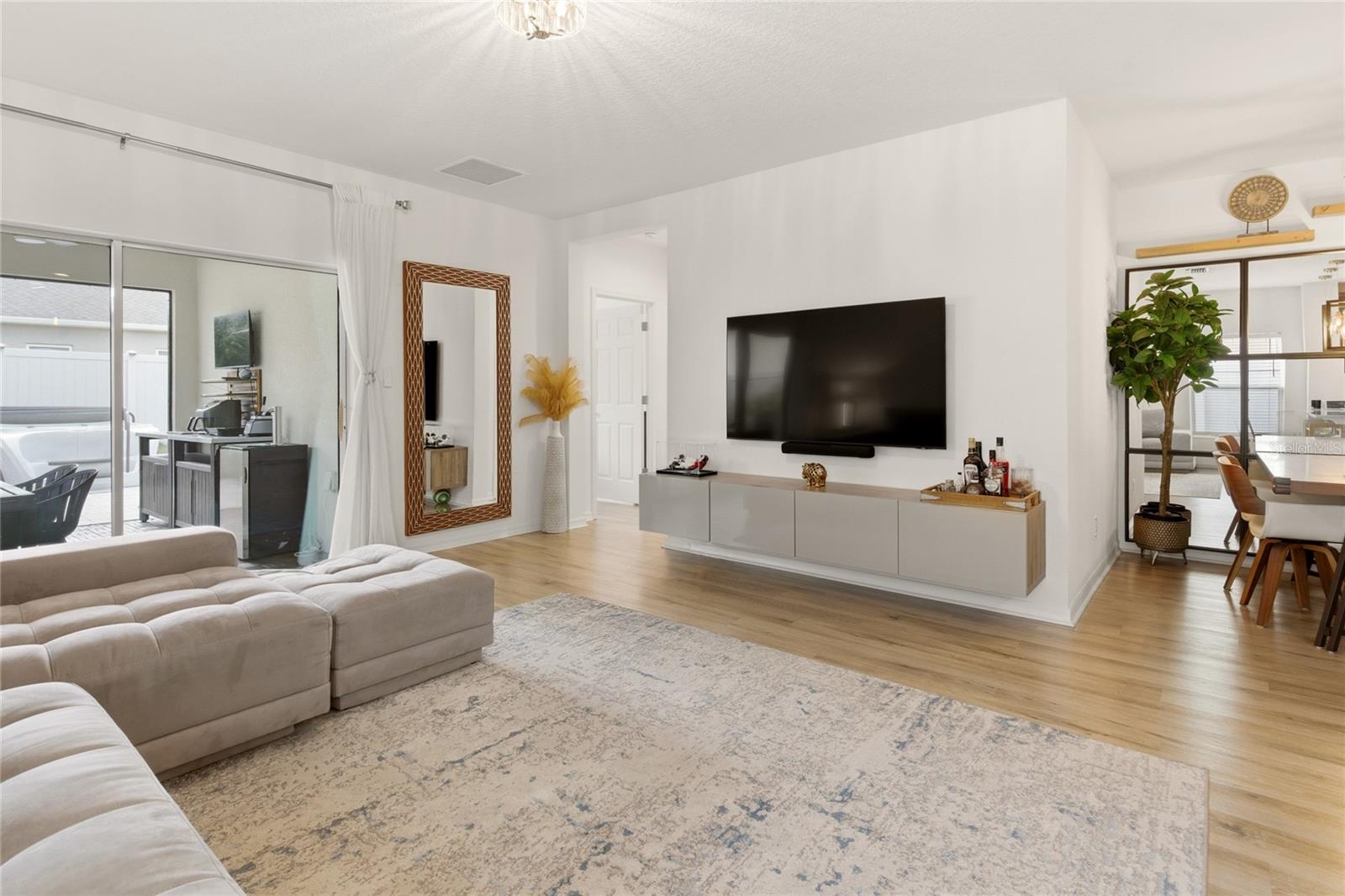 CYPRESS OAKS - Residential