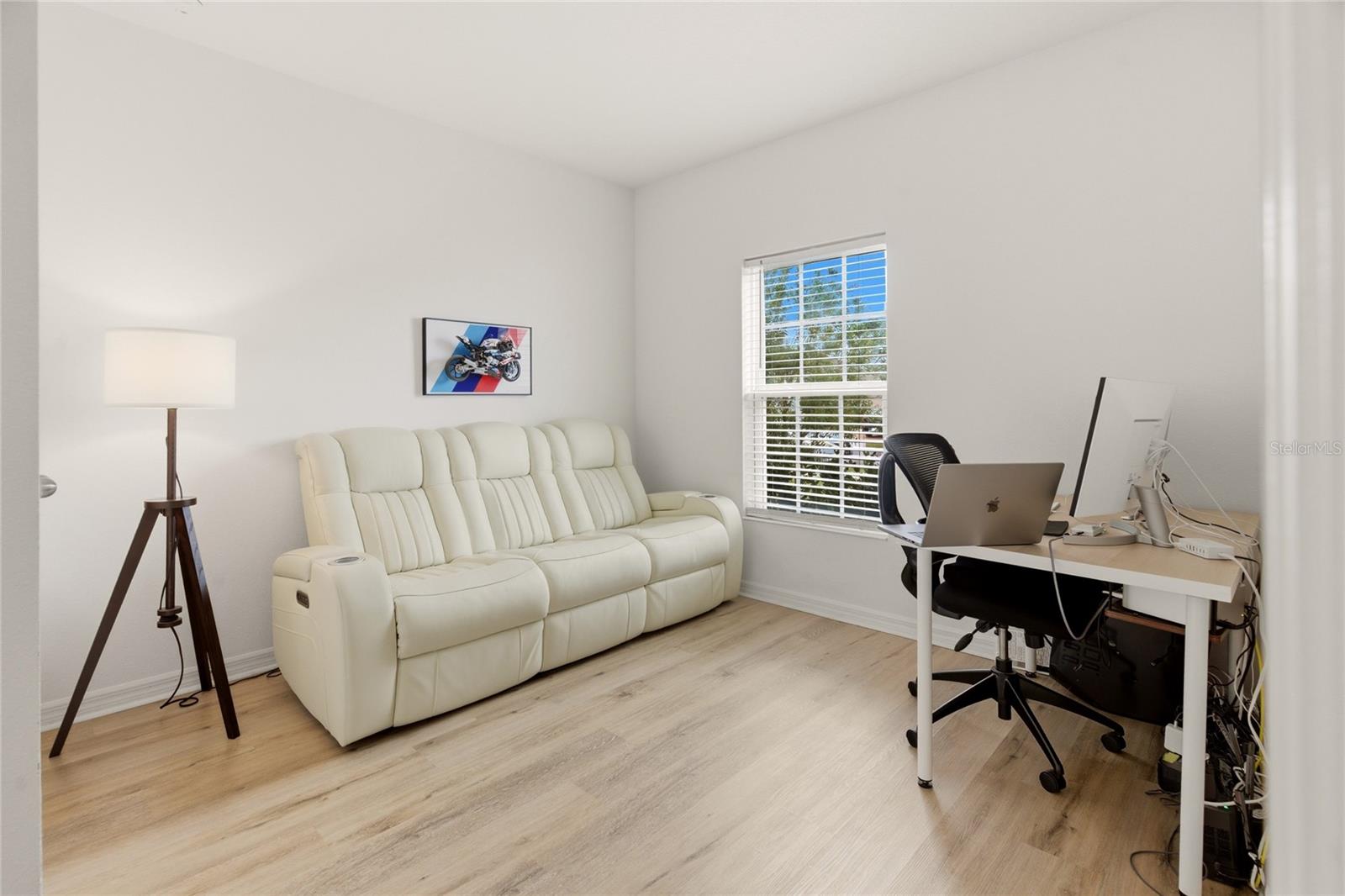 CYPRESS OAKS - Residential