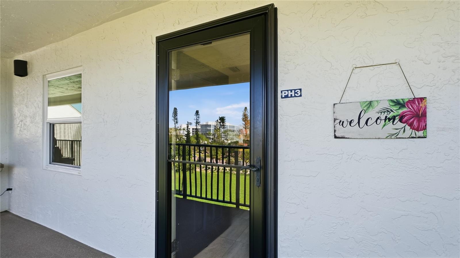 WINDWARD BAY AMD - Residential