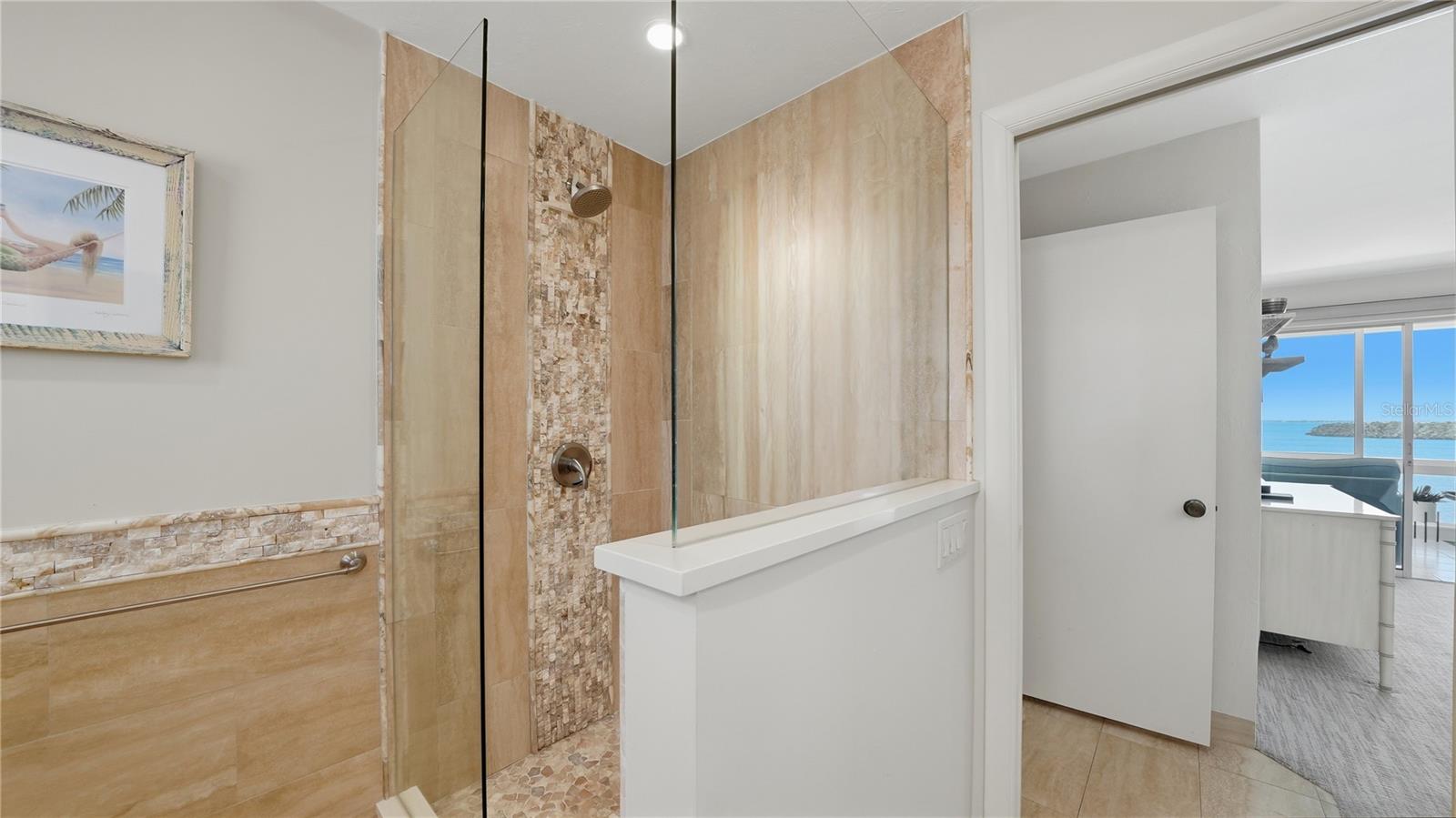 WINDWARD BAY AMD - Residential