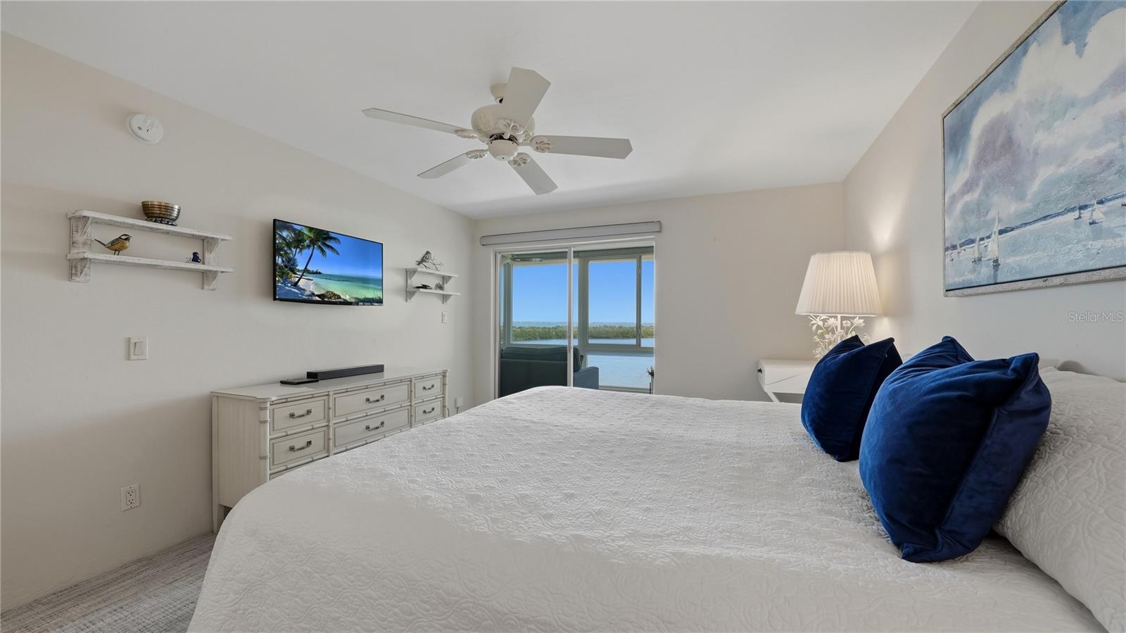 WINDWARD BAY AMD - Residential