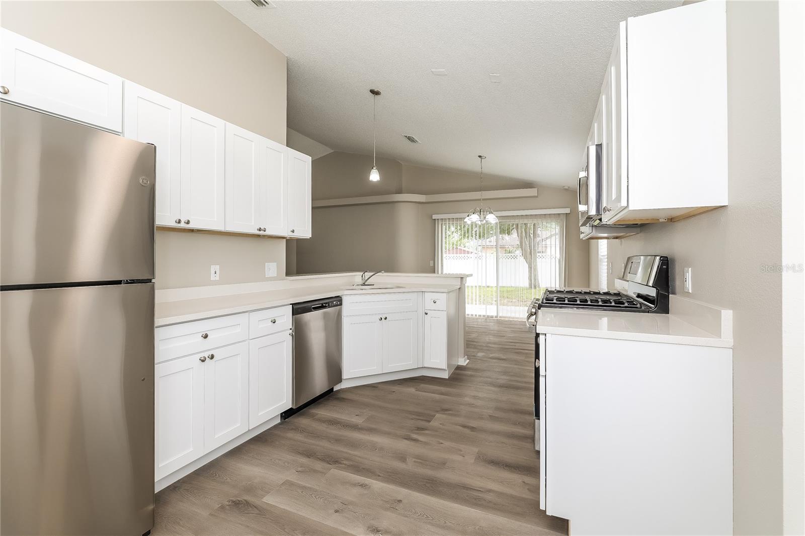 RANDA RIDGE PH 02 - Residential Lease