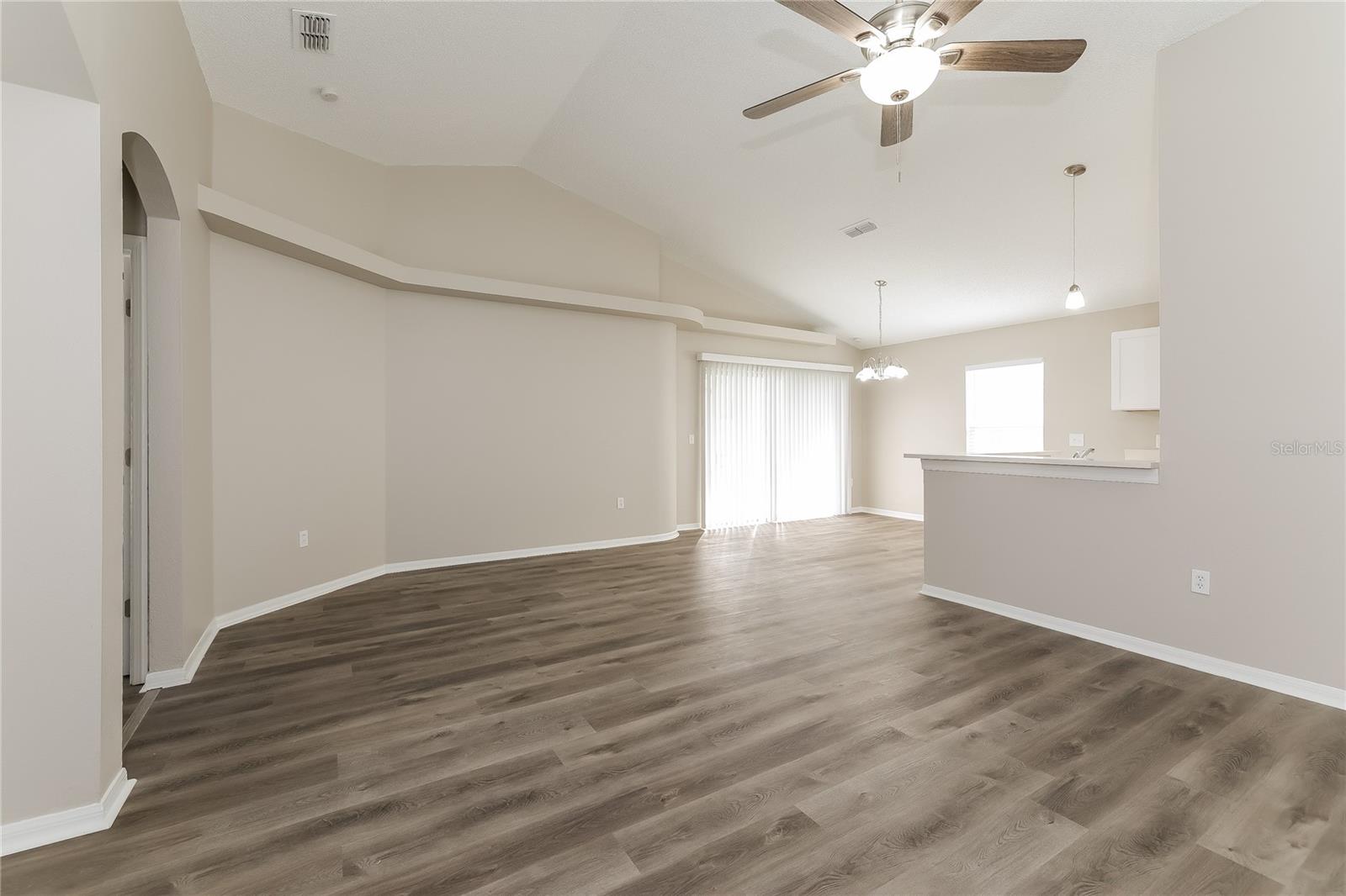 RANDA RIDGE PH 02 - Residential Lease