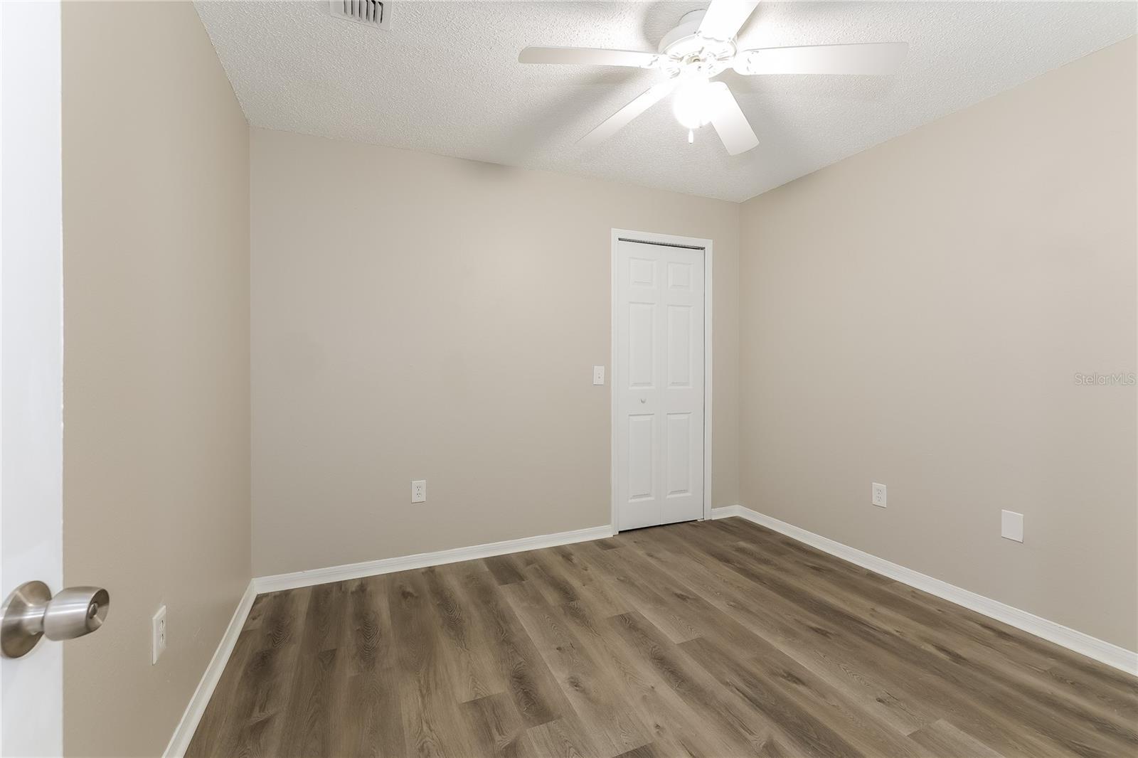 RANDA RIDGE PH 02 - Residential Lease