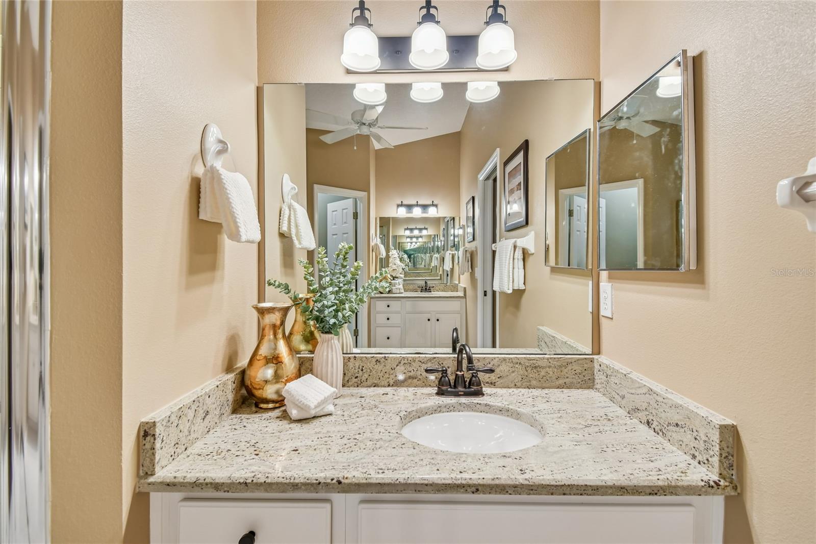 PLANTATION AT LEESBURG GLEN EAGLE VILLAGE TR A-E - Residential