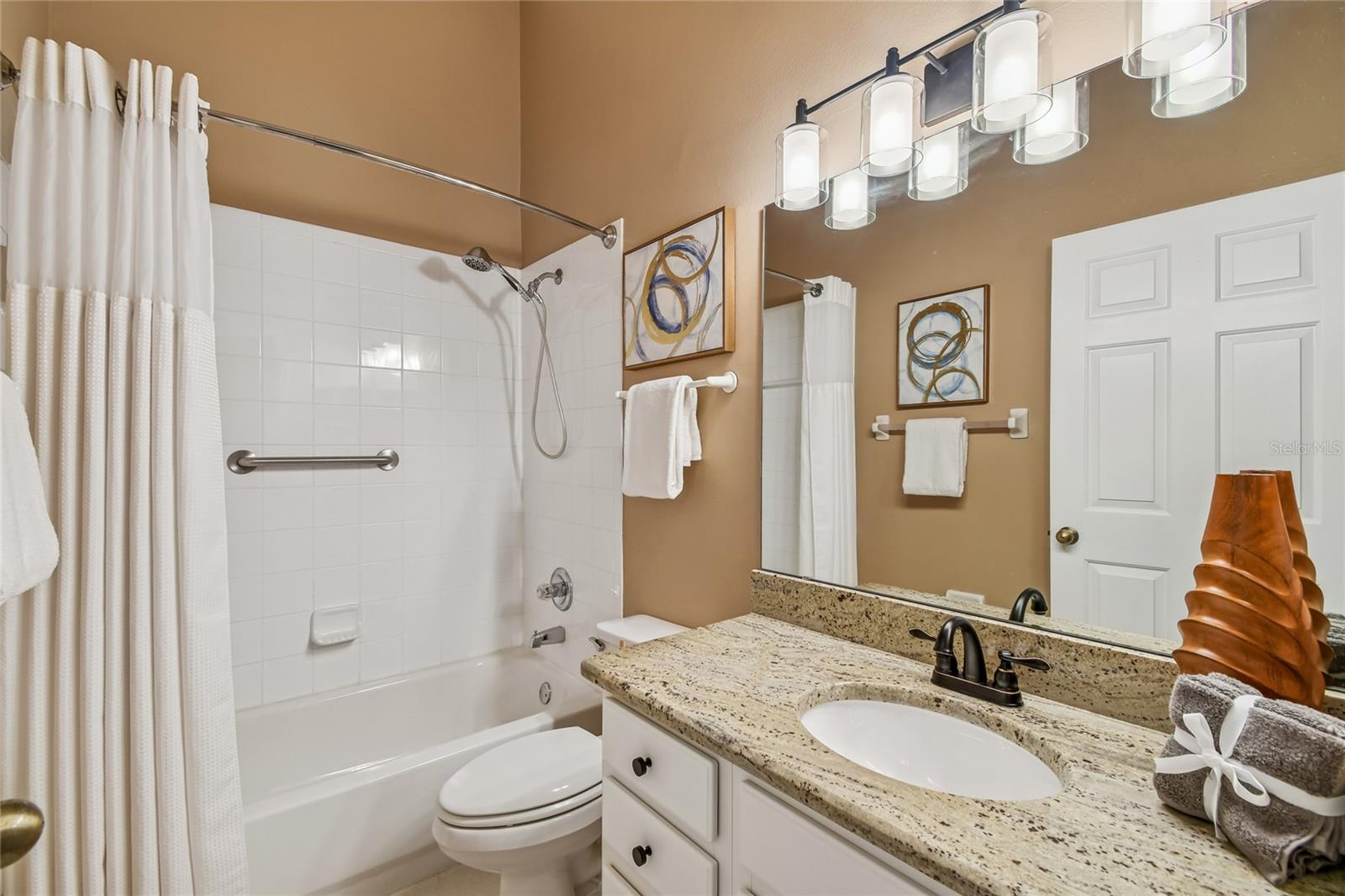 PLANTATION AT LEESBURG GLEN EAGLE VILLAGE TR A-E - Residential