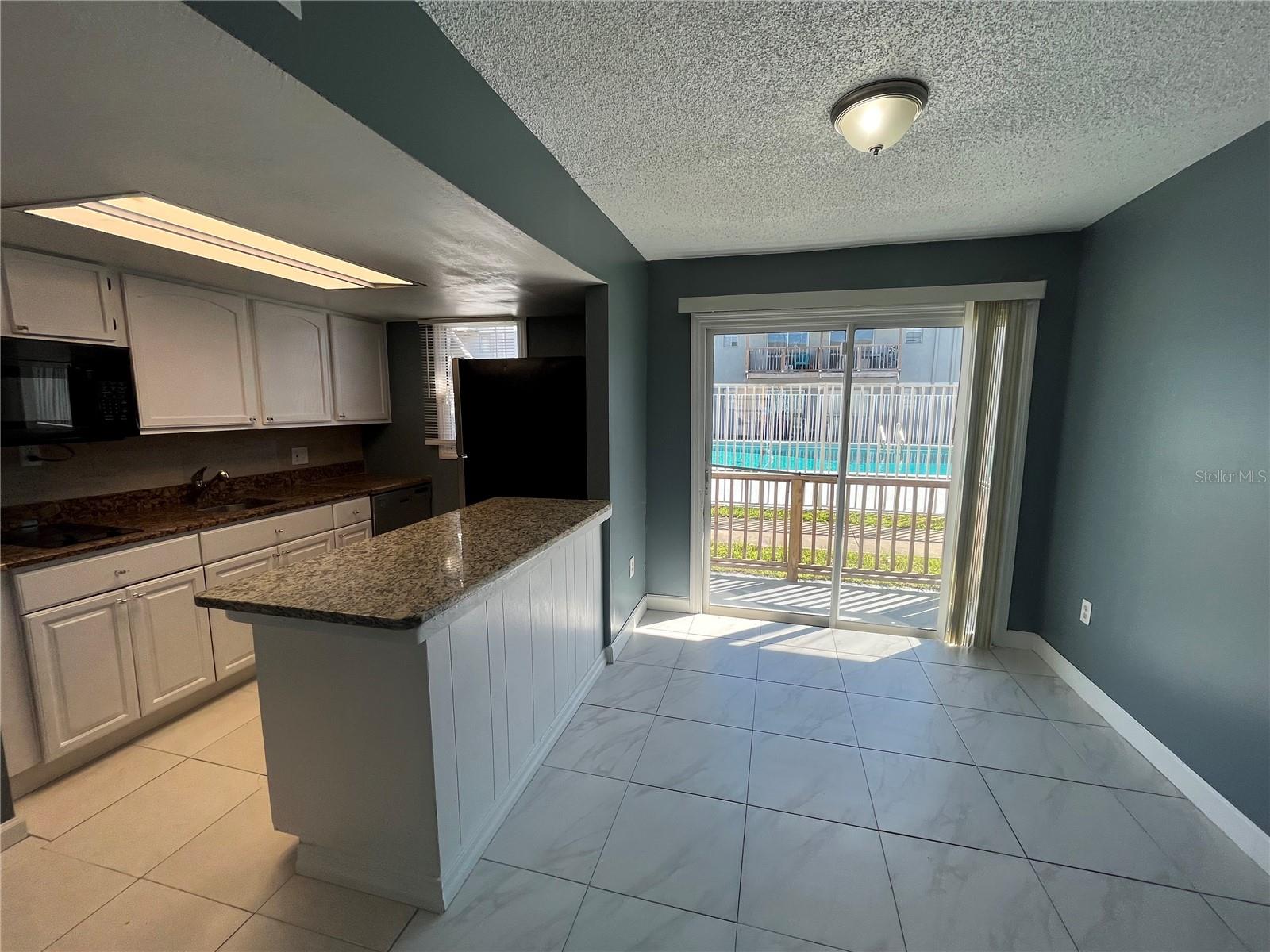 CATALINA ISLES CONDO - Residential Lease