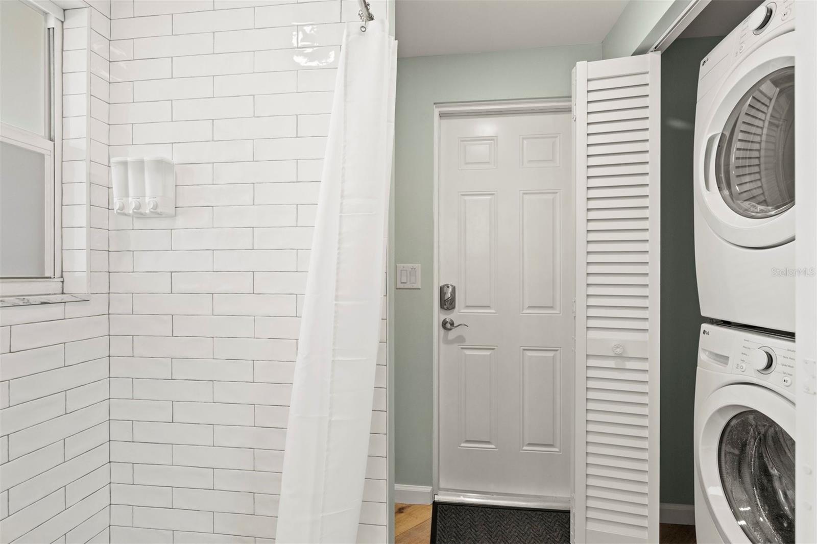 GULF GATE - Residential