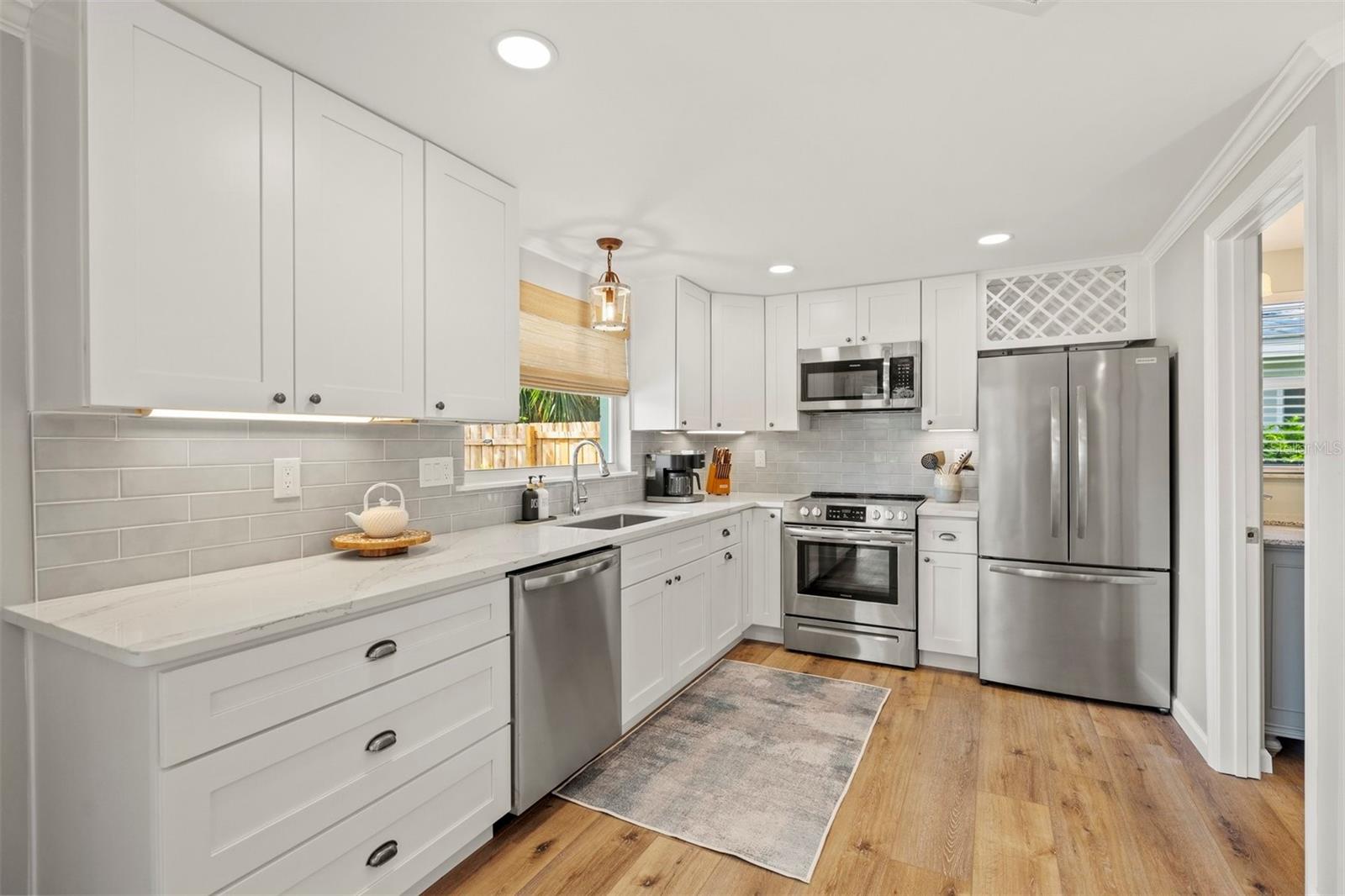 GULF GATE - Residential