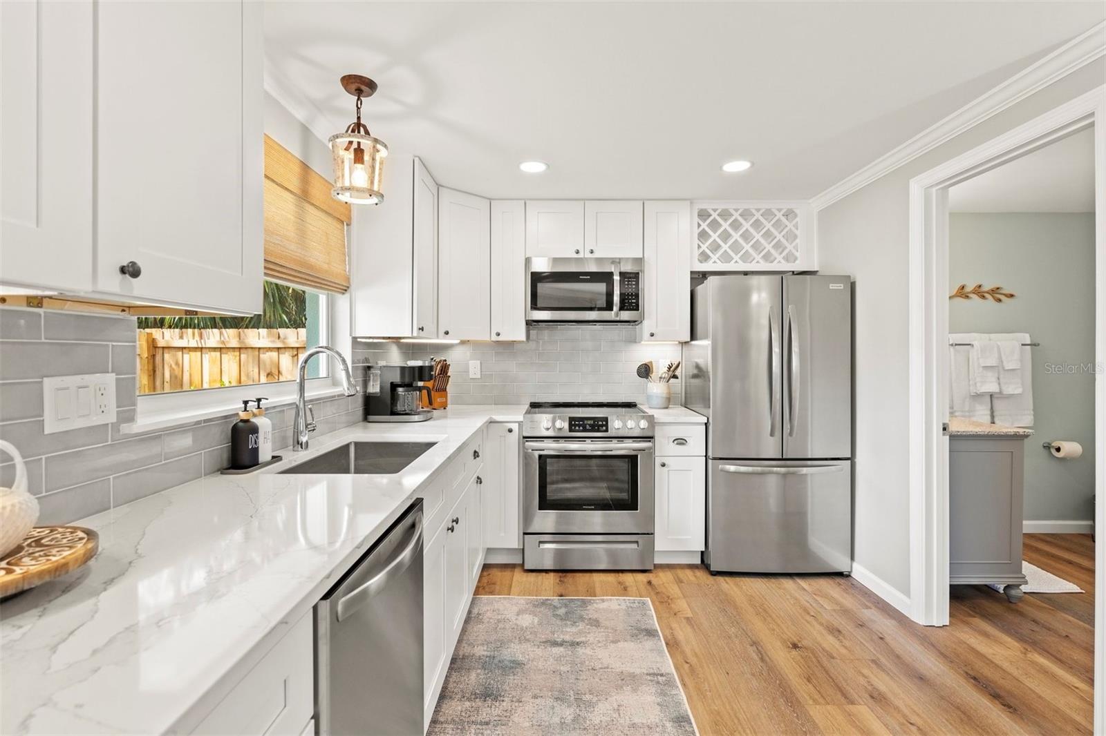 GULF GATE - Residential