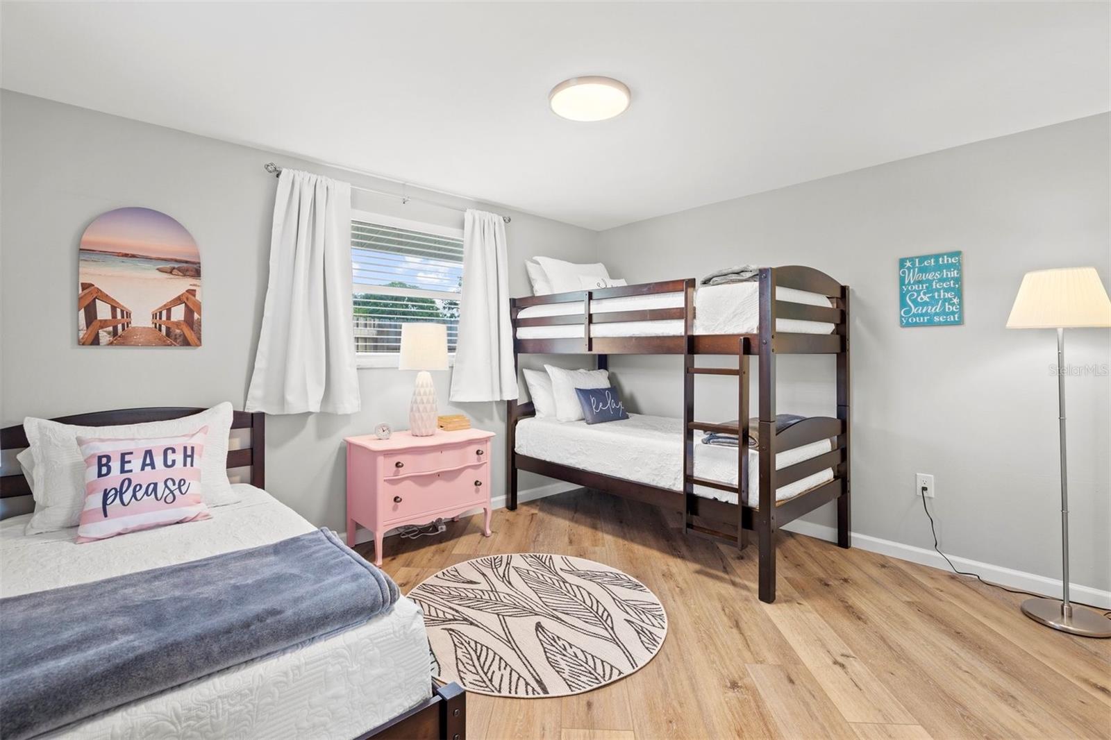 GULF GATE - Residential