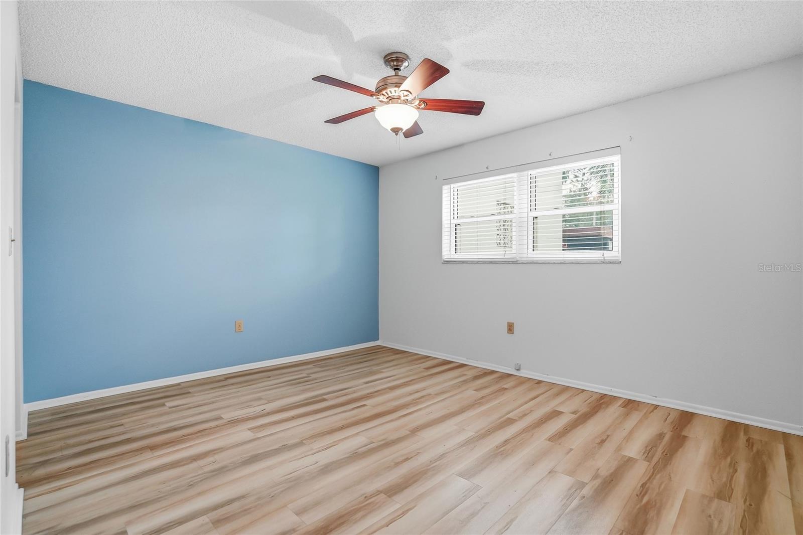 TERRACE PARK OF FIVE TOWNS - Residential