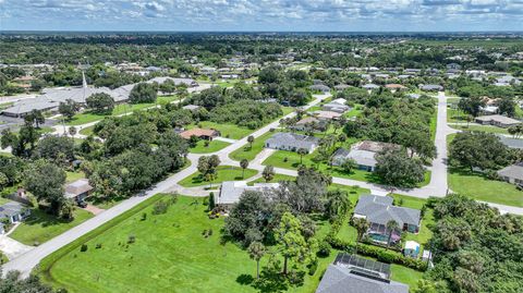 A home in PORT CHARLOTTE