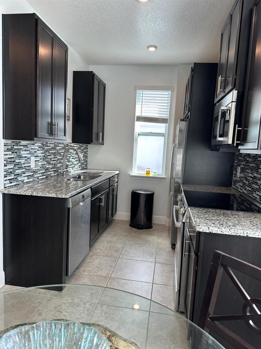 LAUREATE PARK PH 8 - Residential Lease