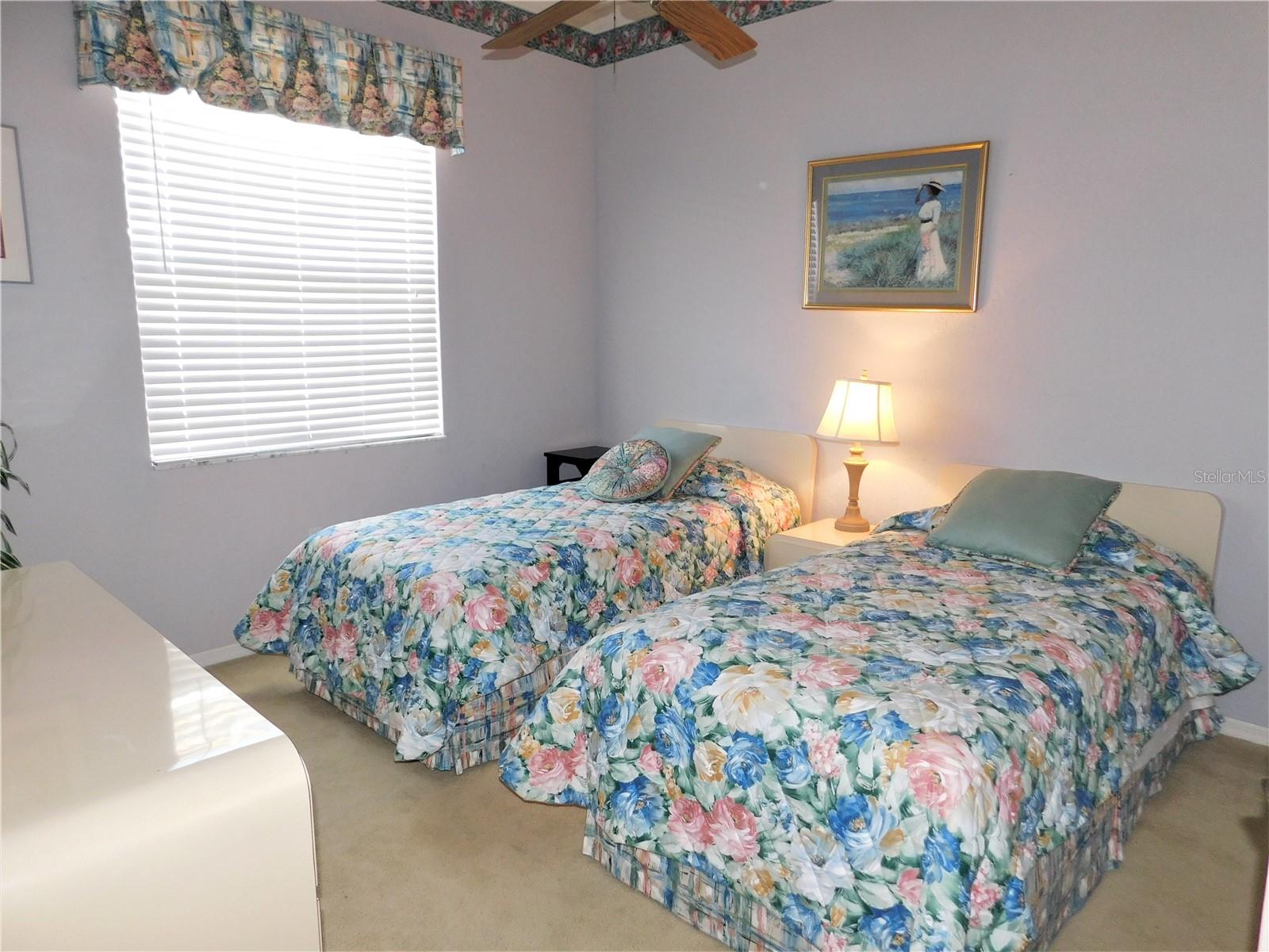 PARCEL B - THE PINNACLE - Residential Lease