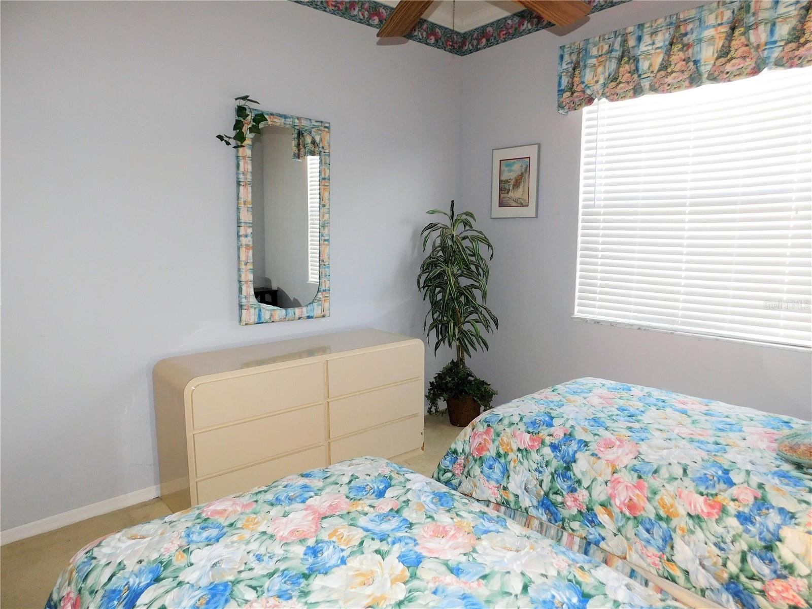 PARCEL B - THE PINNACLE - Residential Lease