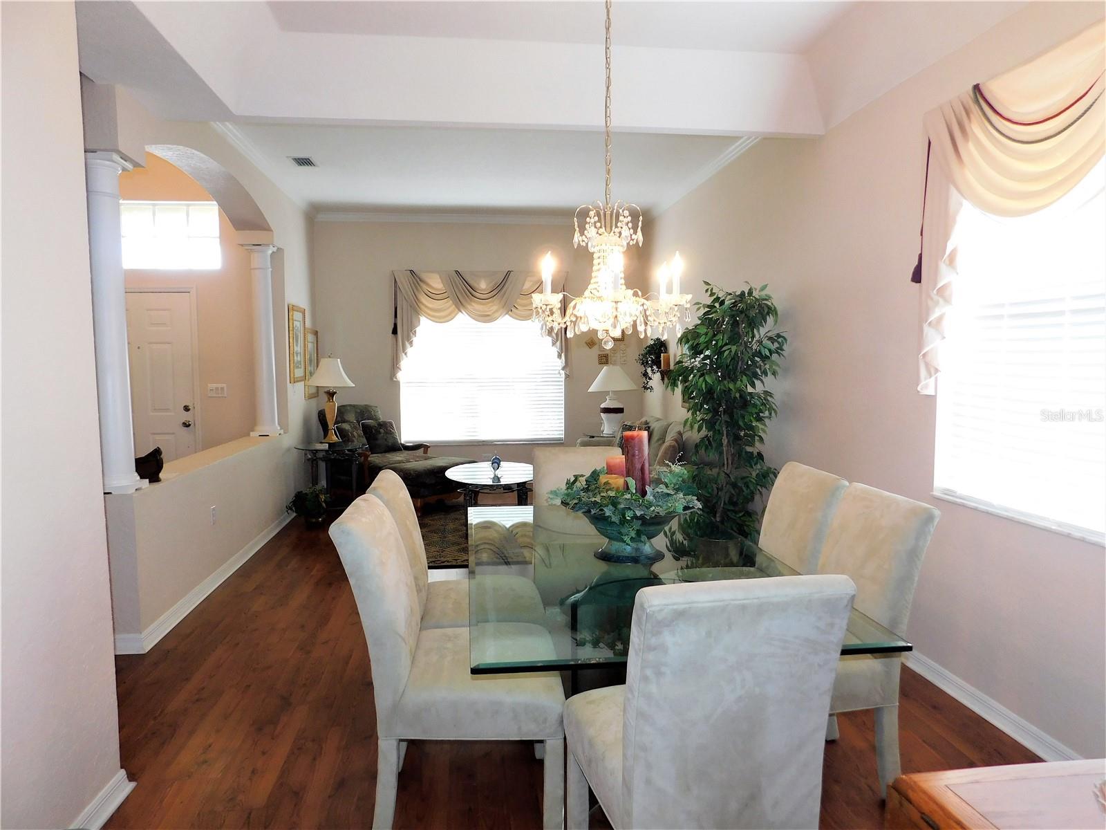 PARCEL B - THE PINNACLE - Residential Lease