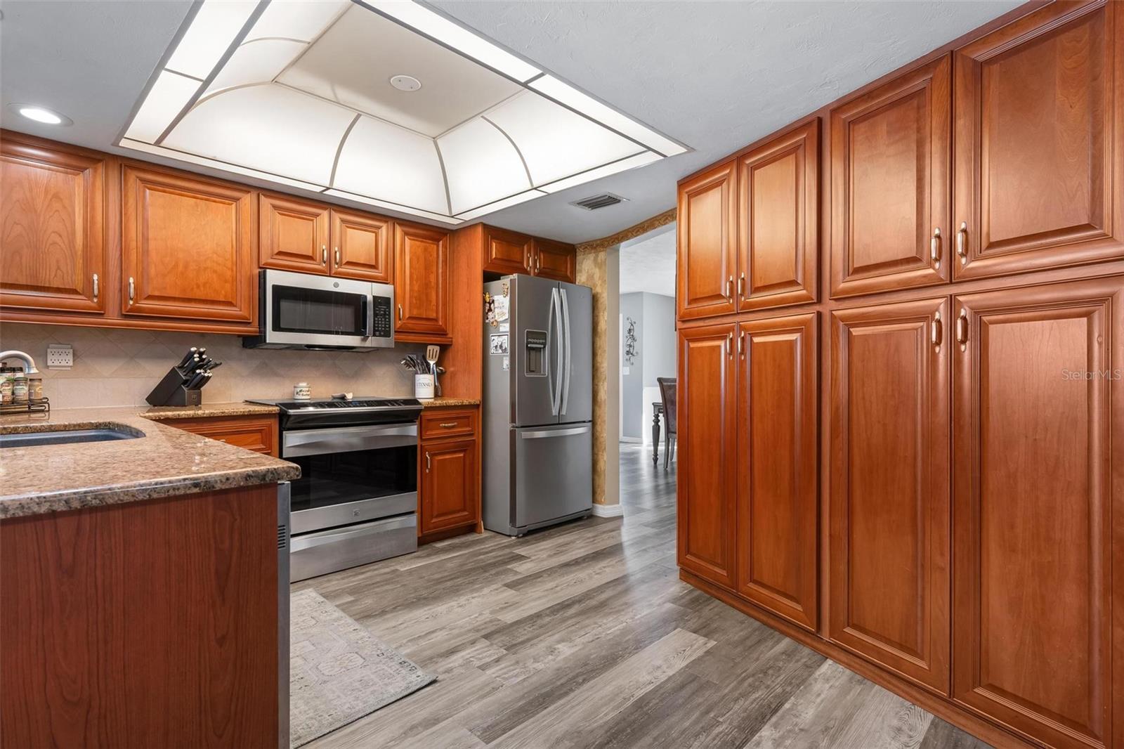 VENICE GARDENS - Residential