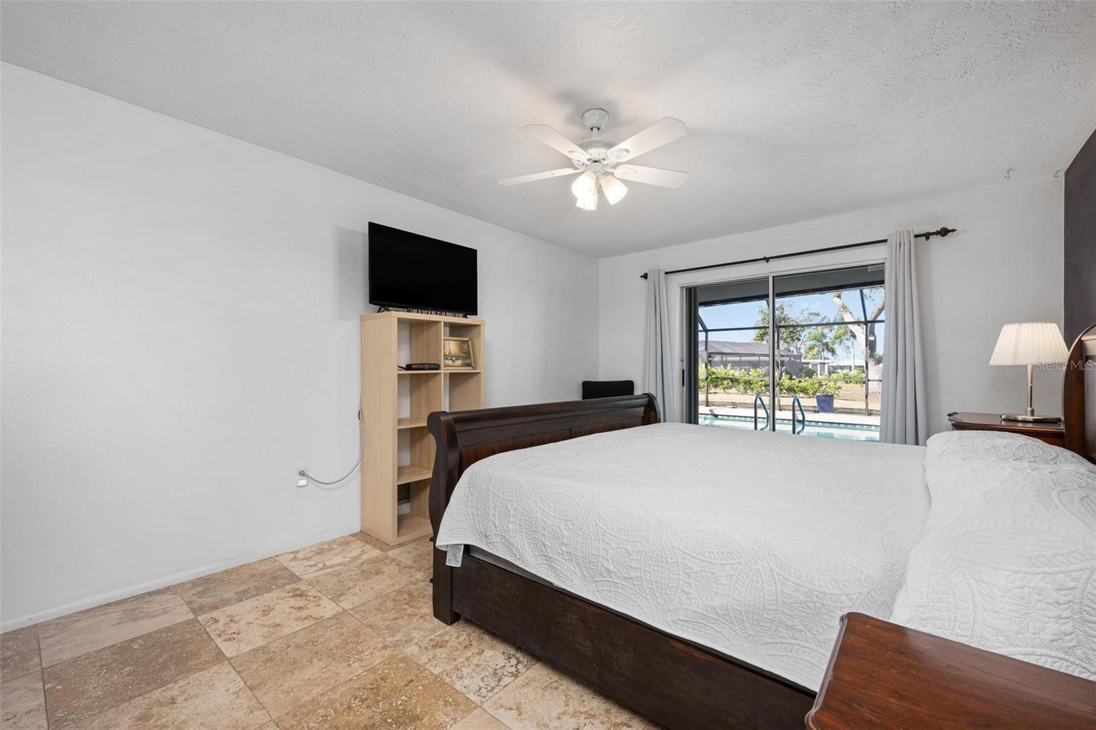 VENICE GARDENS - Residential