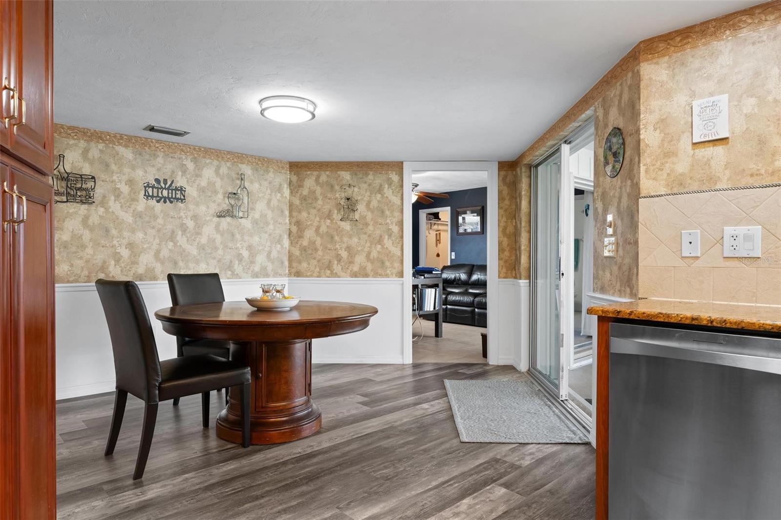 VENICE GARDENS - Residential