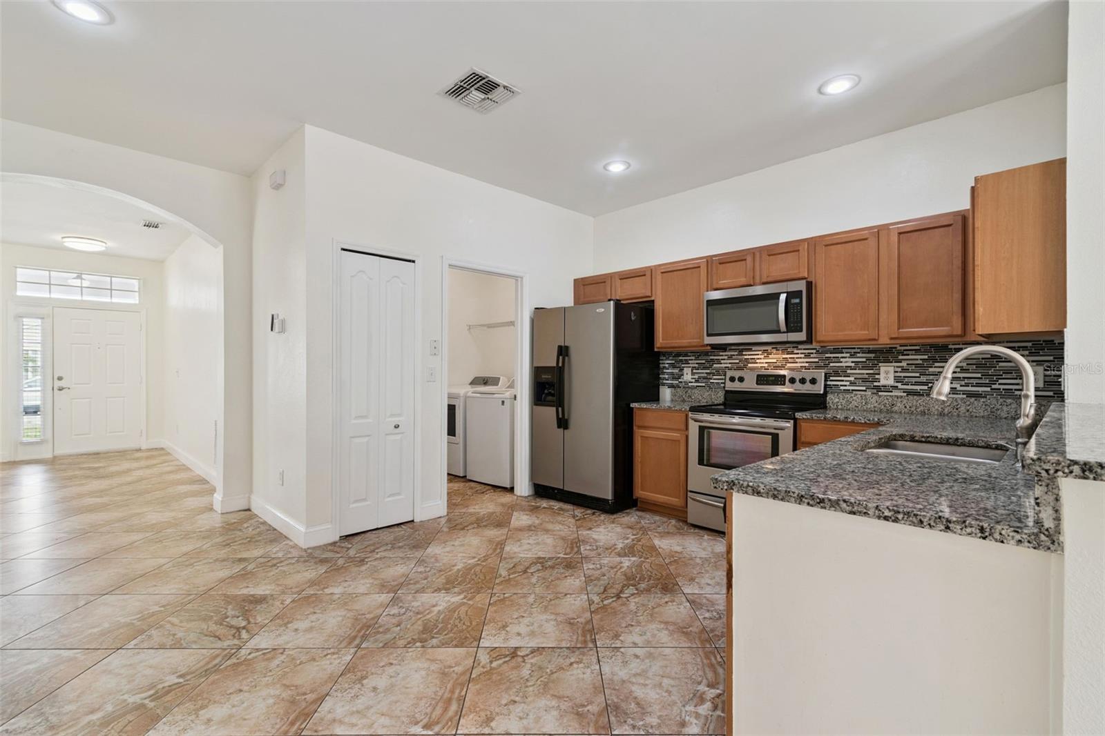 WATERSIDE ESTATES - Residential