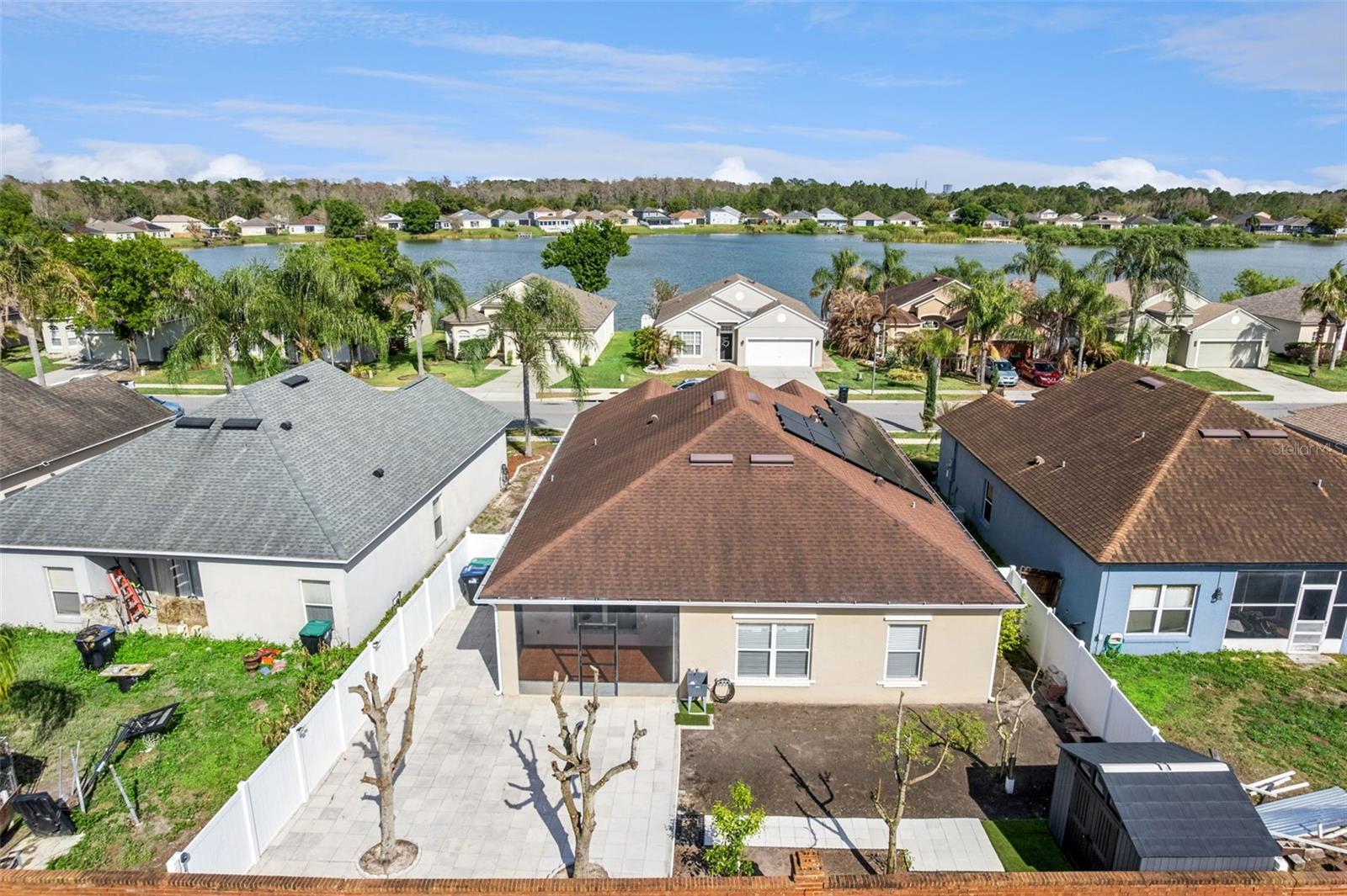 WATERSIDE ESTATES - Residential