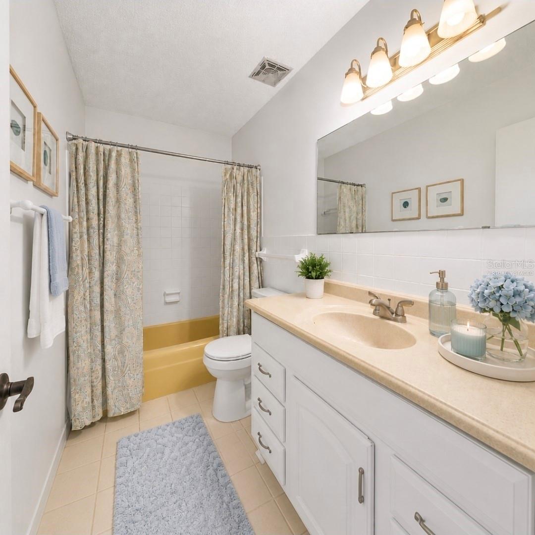 BRETTON WOODS - Residential