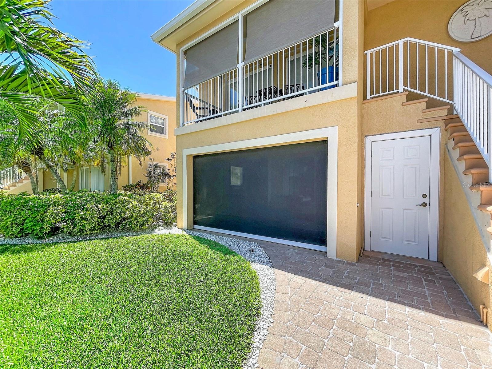 COCONUT VILLAS OF DUNEDIN CONDO - Residential
