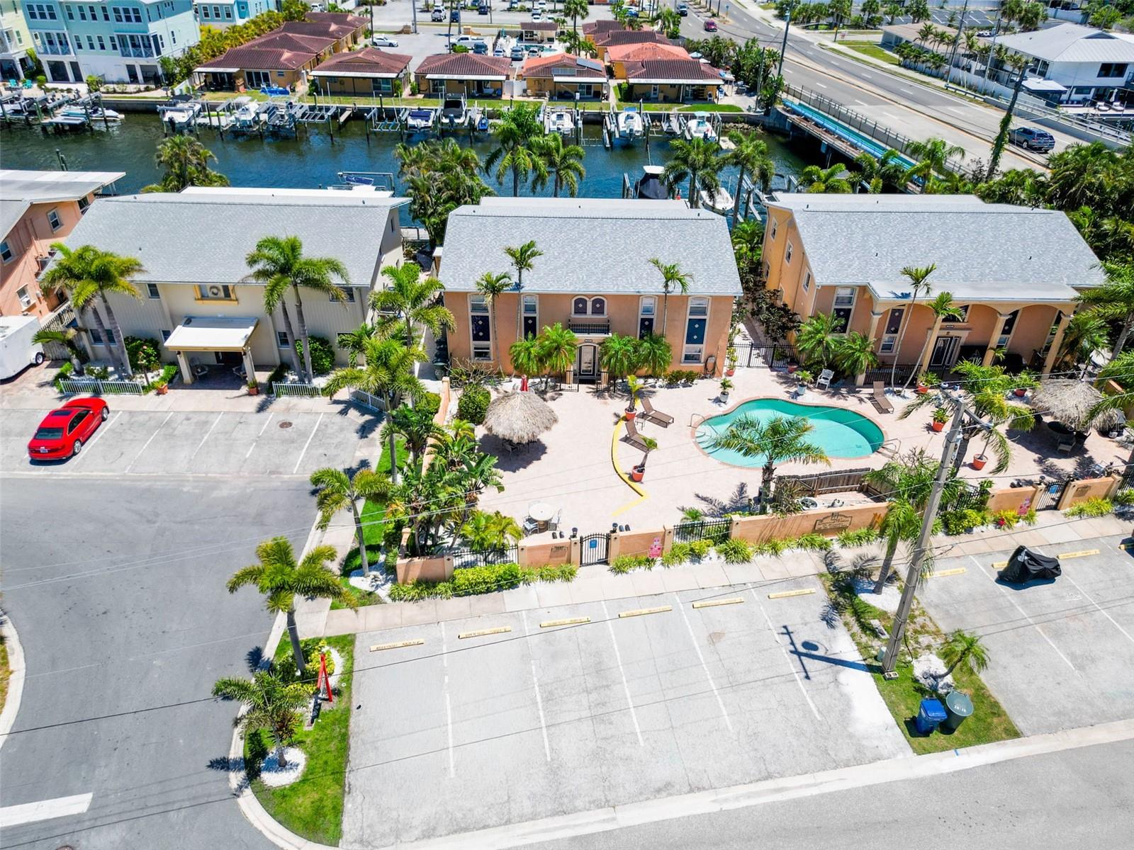 COCONUT VILLAS OF DUNEDIN CONDO - Residential