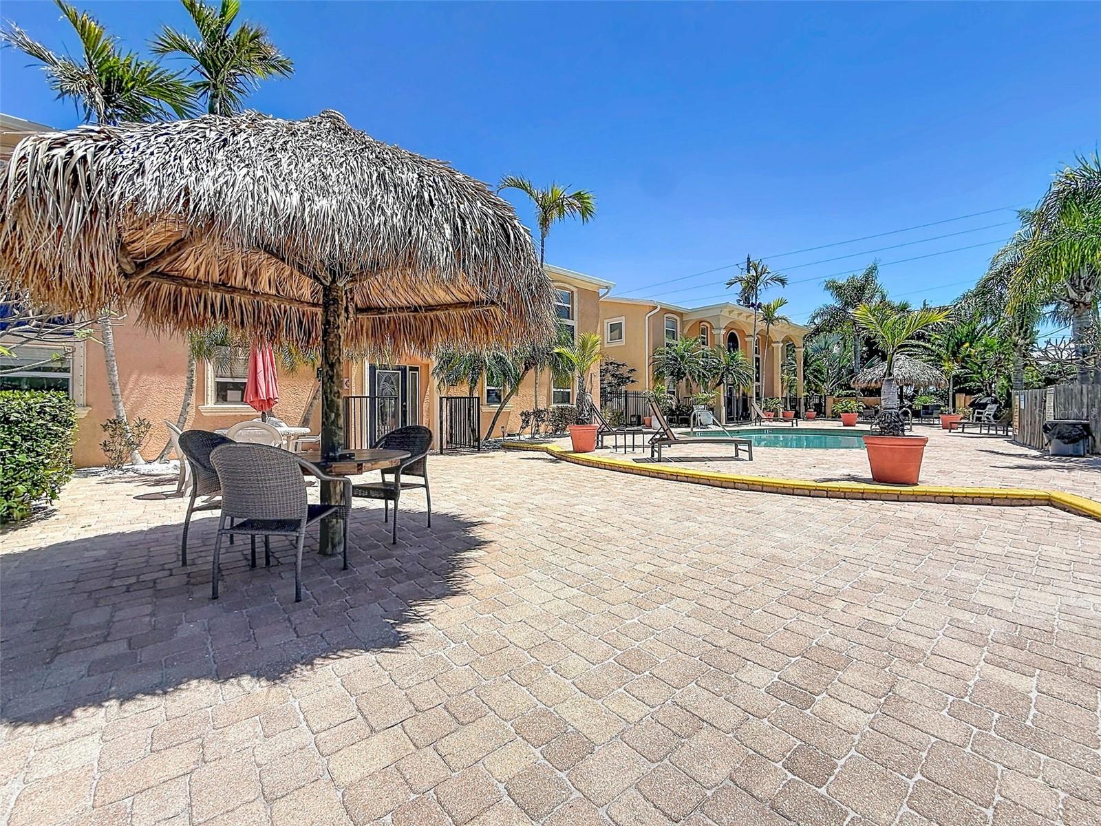 COCONUT VILLAS OF DUNEDIN CONDO - Residential