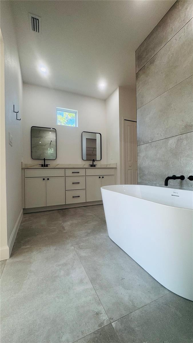 PORT MALABAR UNIT 30 - Residential