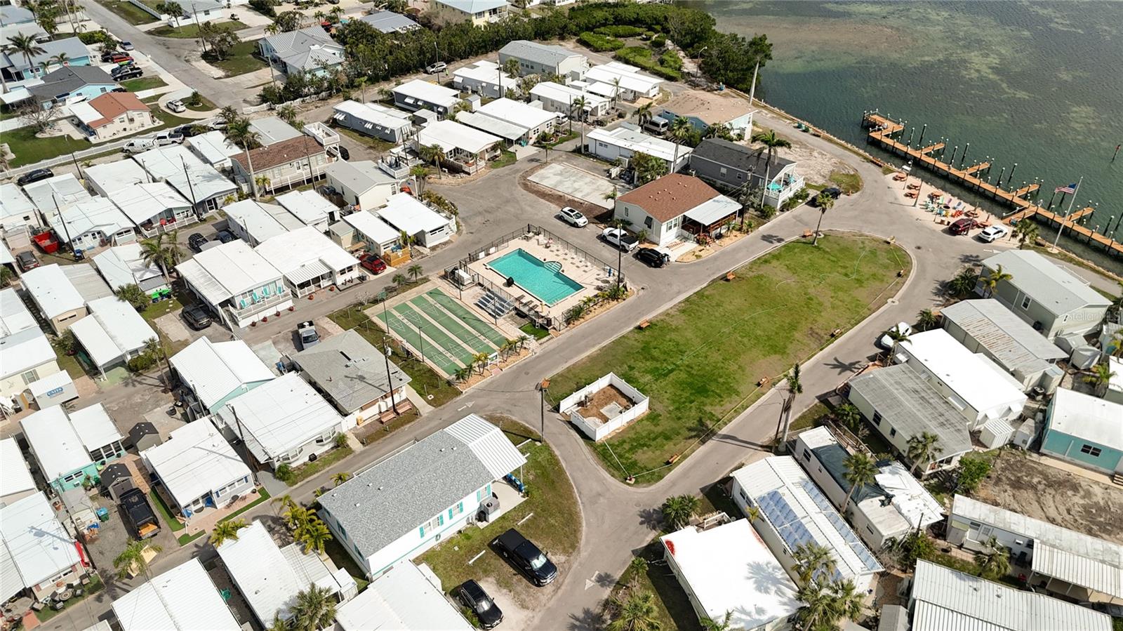 SANDPIPER RESORT CO-OP - Residential