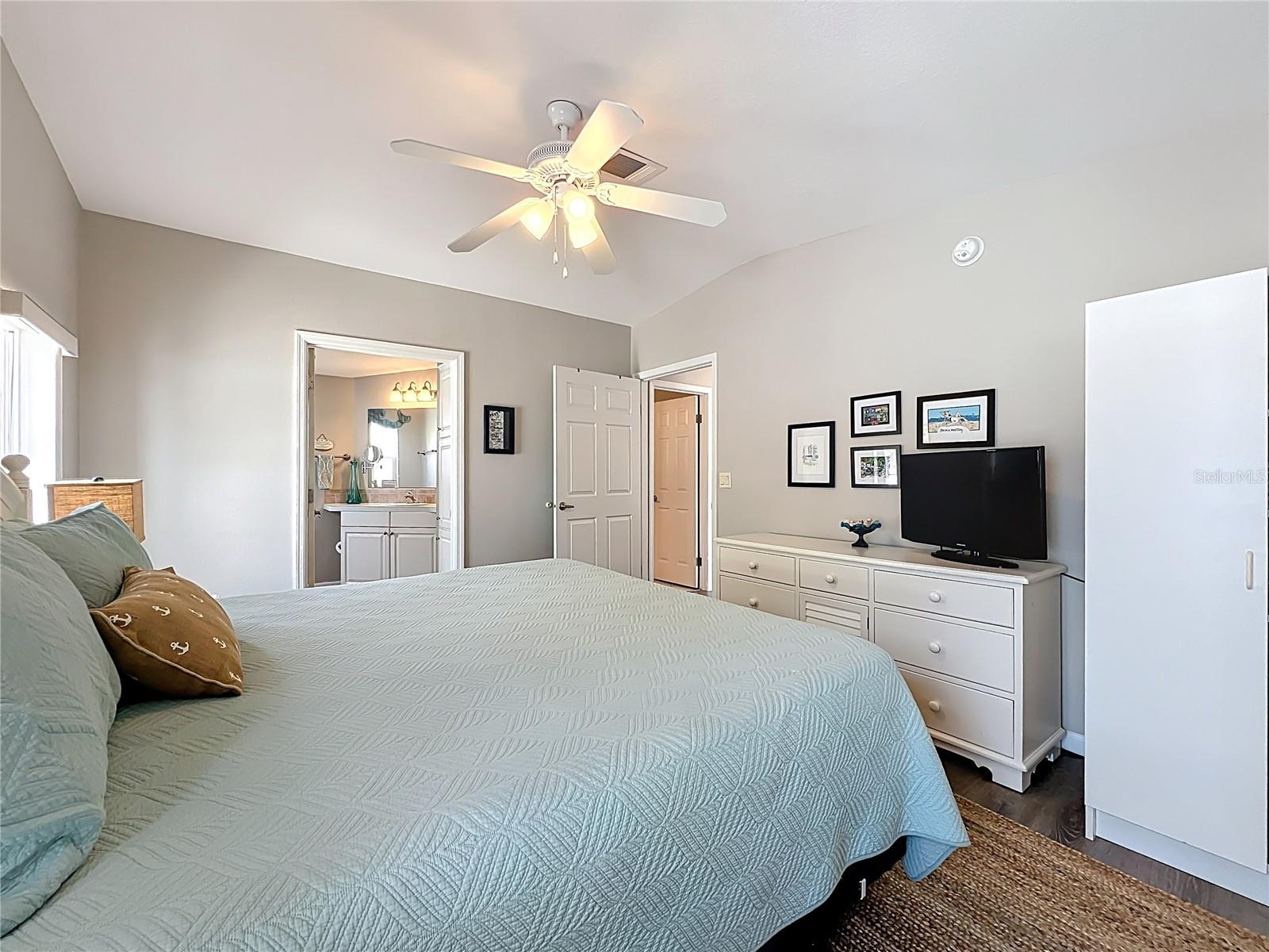 SANDPIPER RESORT CO-OP - Residential
