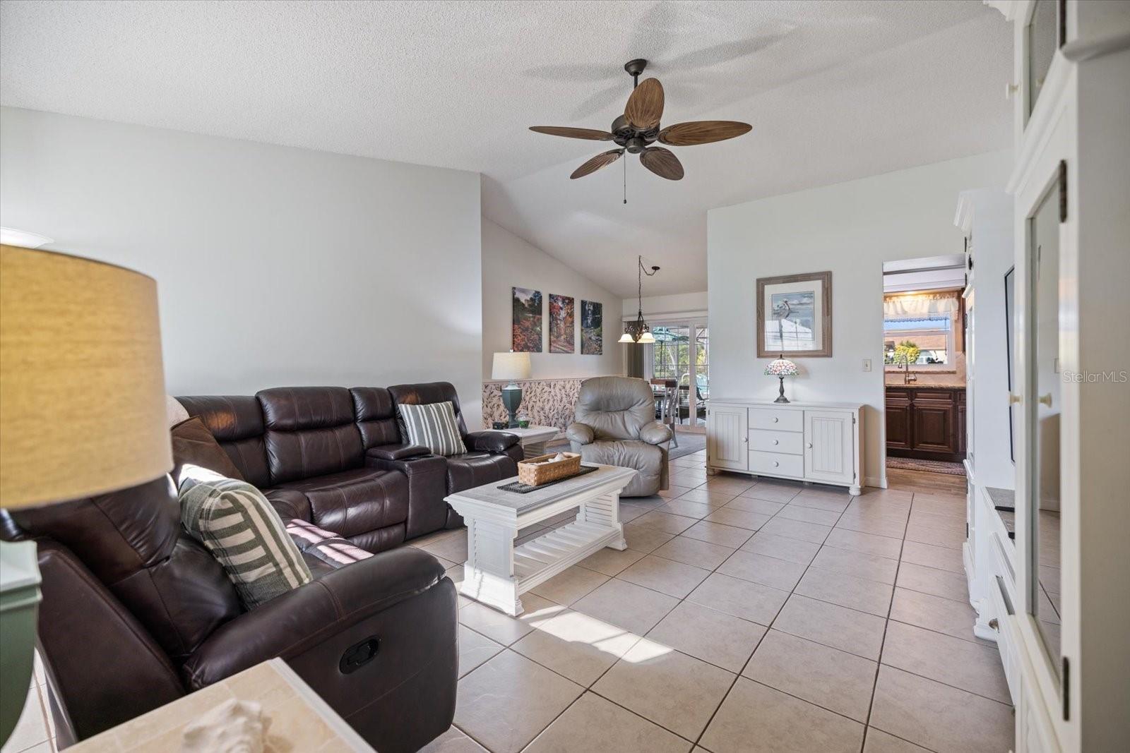 CHESTNUT CREEK LAKES OF - Residential