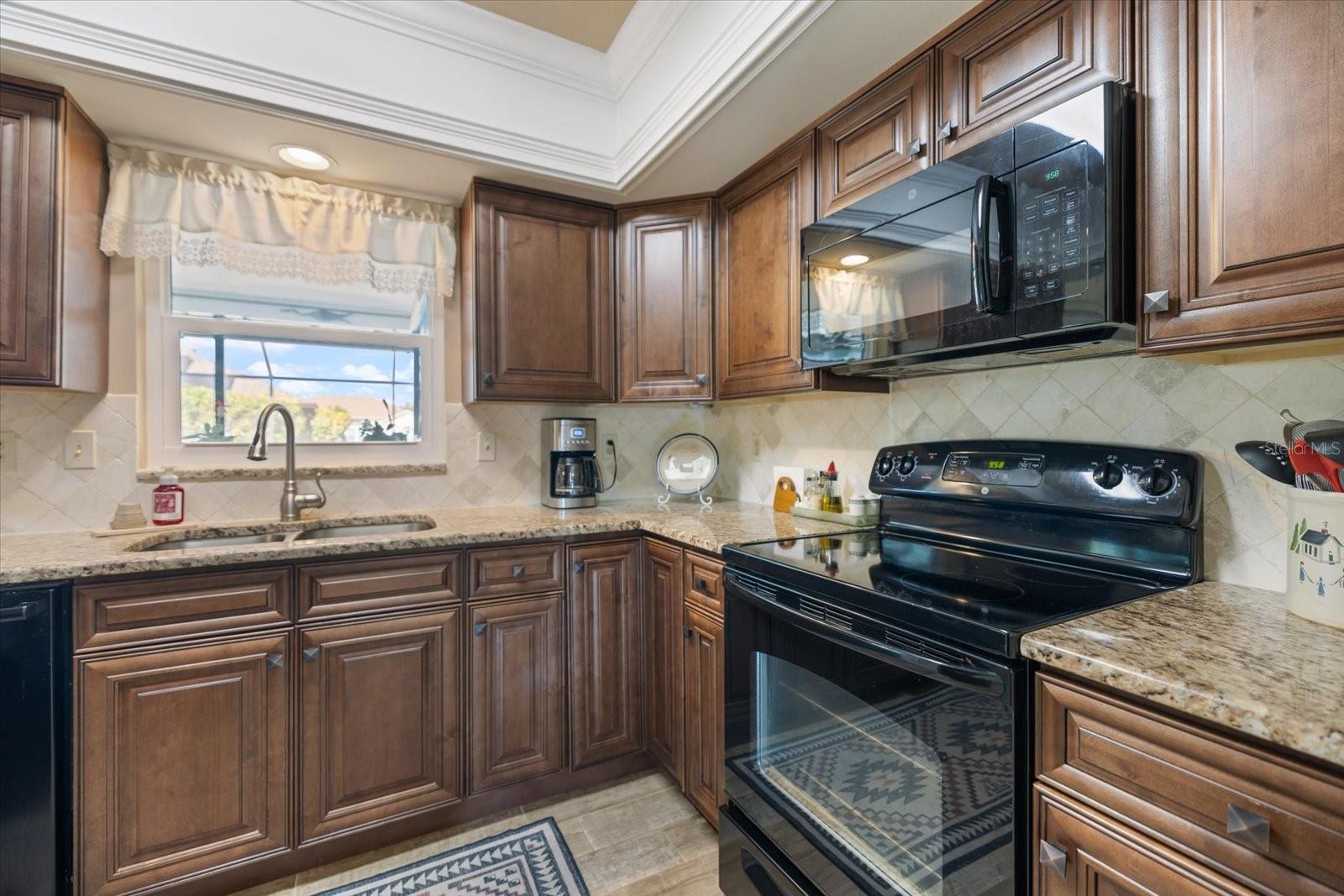 CHESTNUT CREEK LAKES OF - Residential