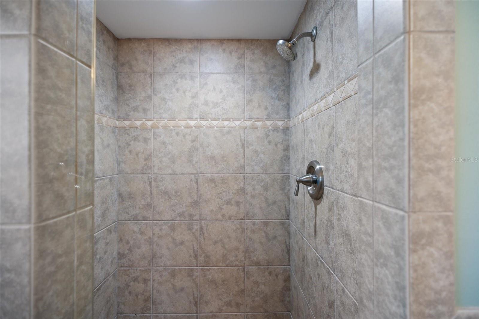 CHESTNUT CREEK LAKES OF - Residential