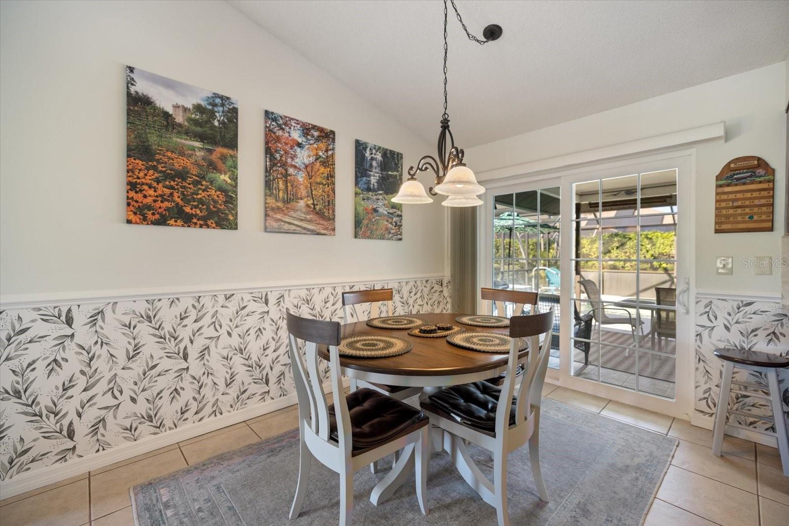 CHESTNUT CREEK LAKES OF - Residential